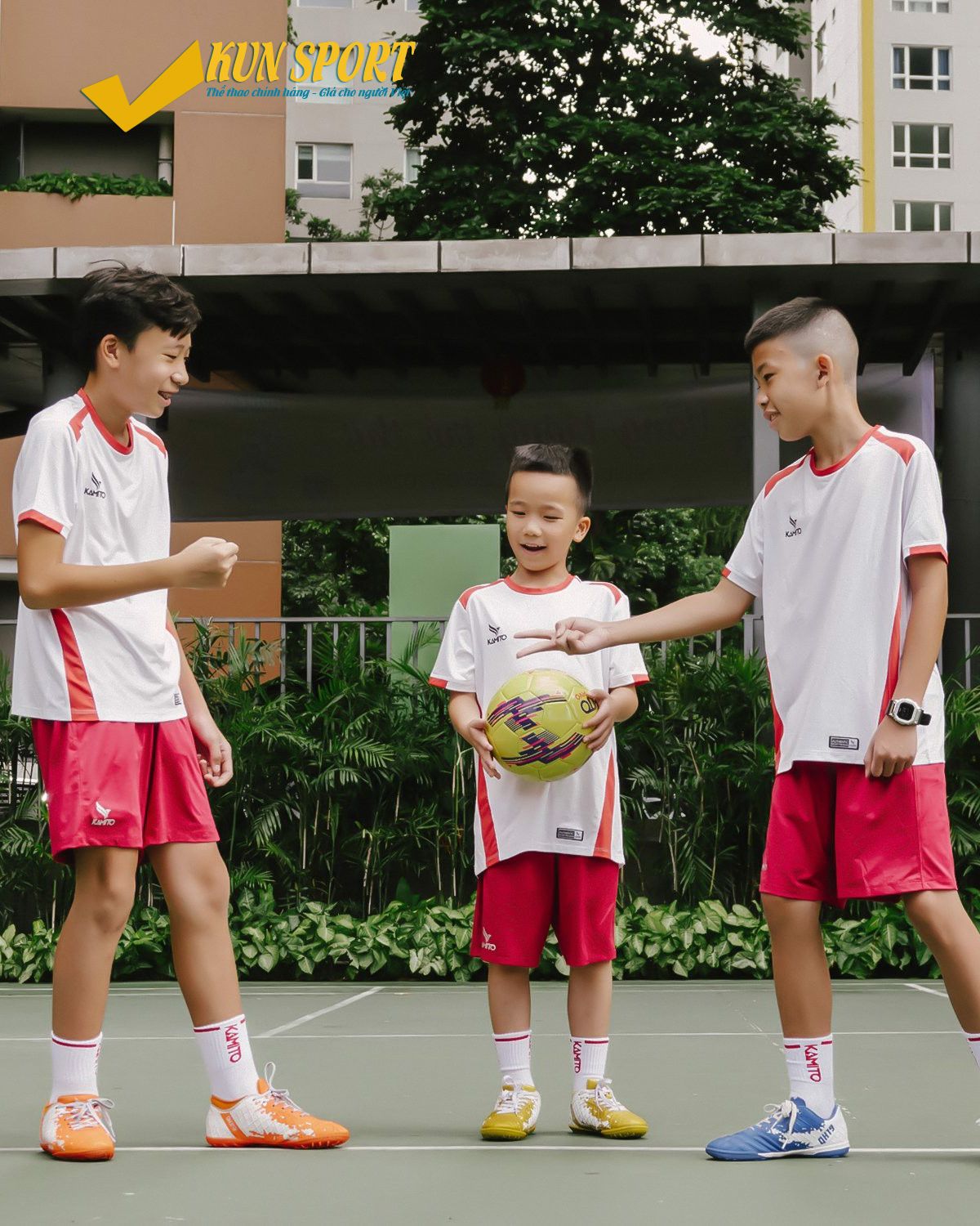 Áo đá bóng KAMITO KID - Trắng