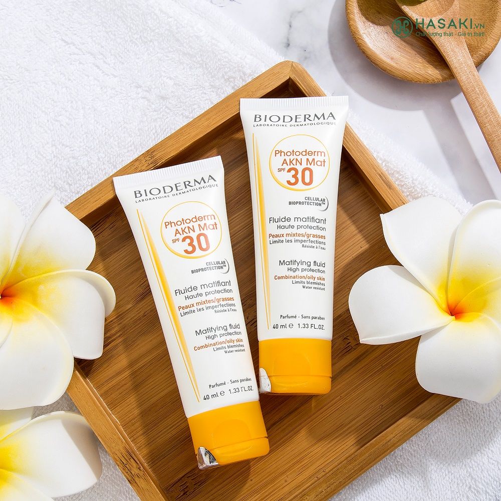 KEM CHỐNG NẮNG BIODERMA PHOTODERM AKN SPF30 DÀNH CHO DA DẦU 40mL