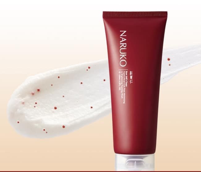 Sữa Rửa Mặt Tạo Bọt Ý Dĩ Se Lỗ Chân Lông và Làm Sáng Da NARUKO 120g