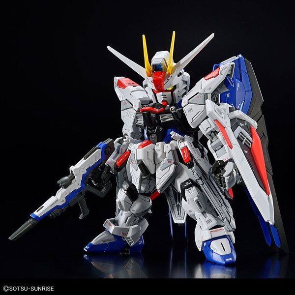 ZGMF-X10A Freedom Gundam - MGSD - Mô hình Gunpla chính hãng Bandai 