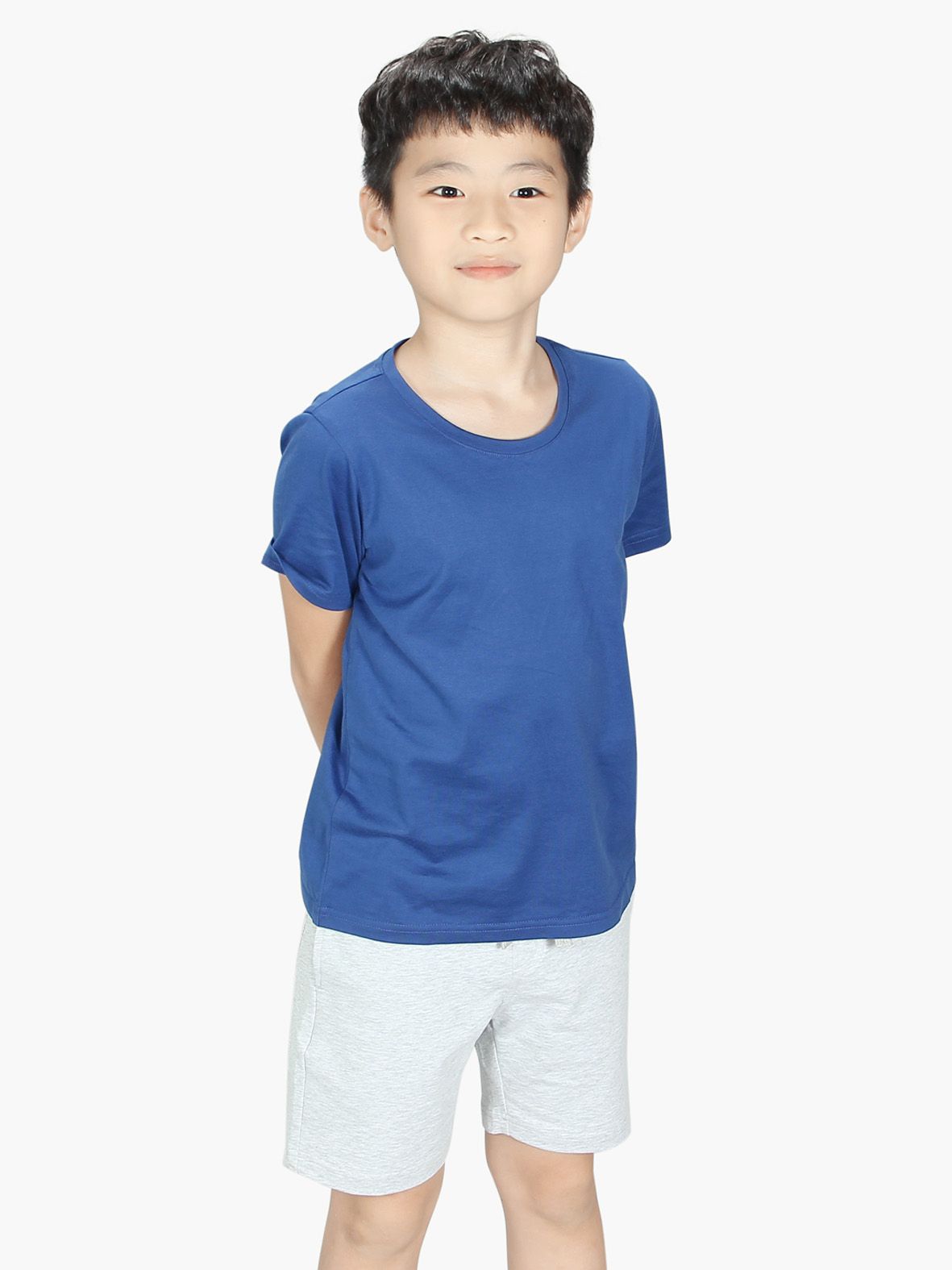 Áo phông bé trai basic mầu xanh coban