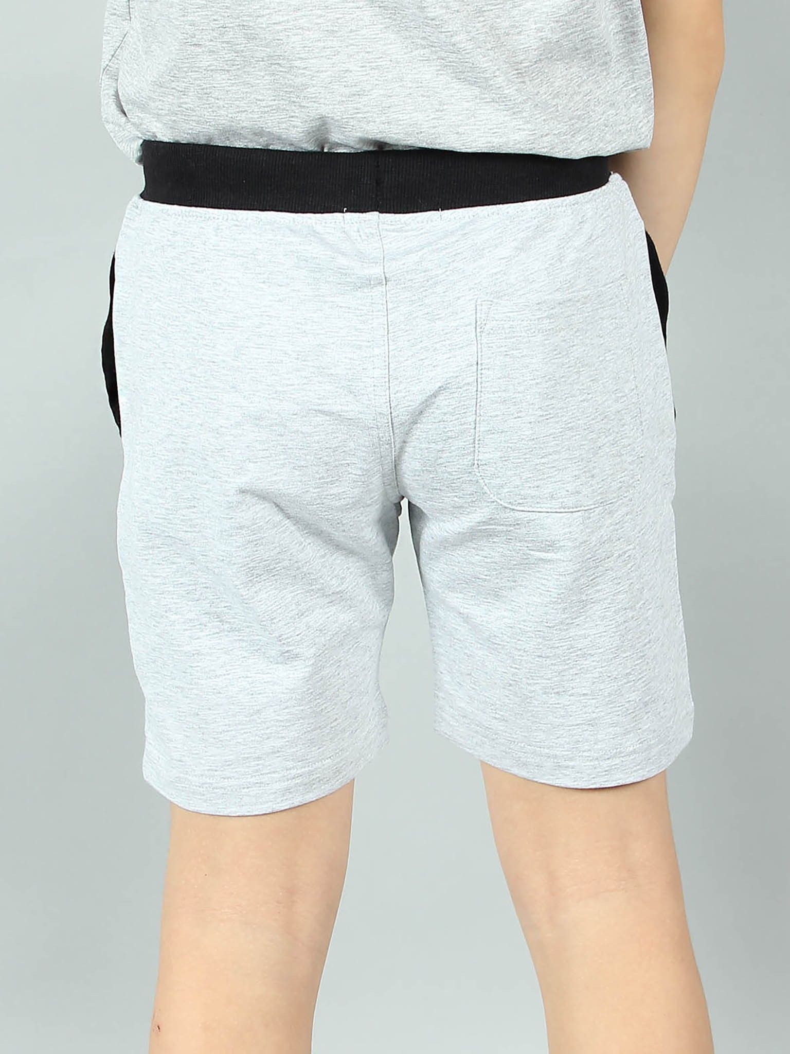 Quần short bé trai da cá cạp đen