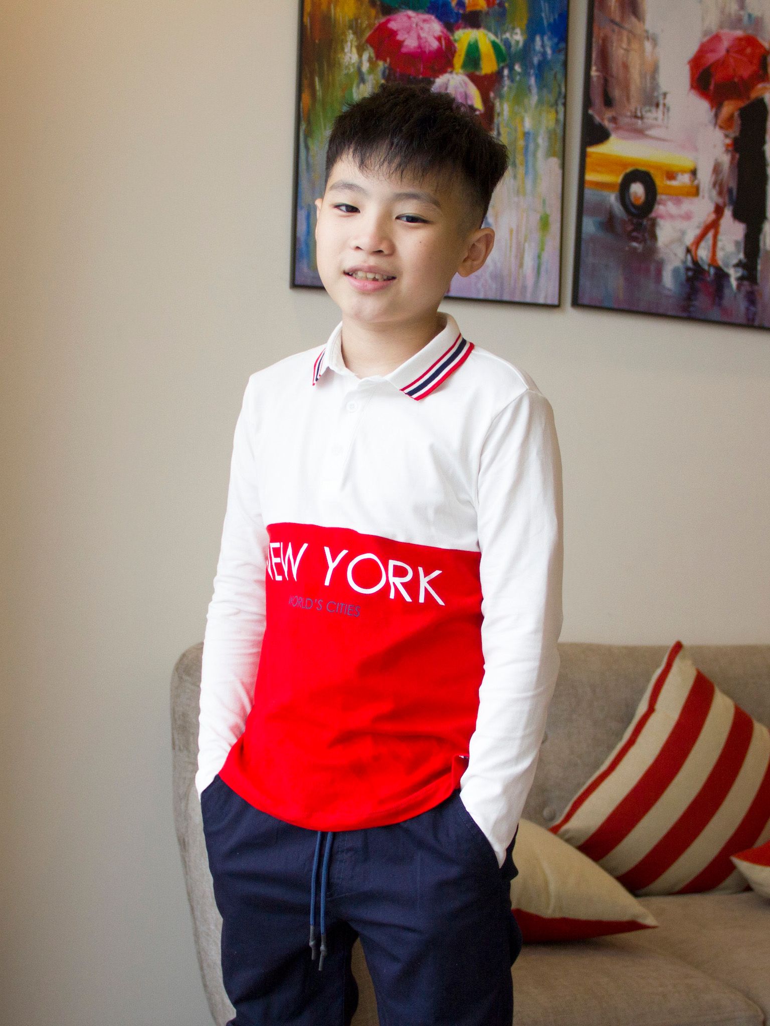 Áo polo dài tay bé trai đỏ trắng in chữ New York - Blue Seven