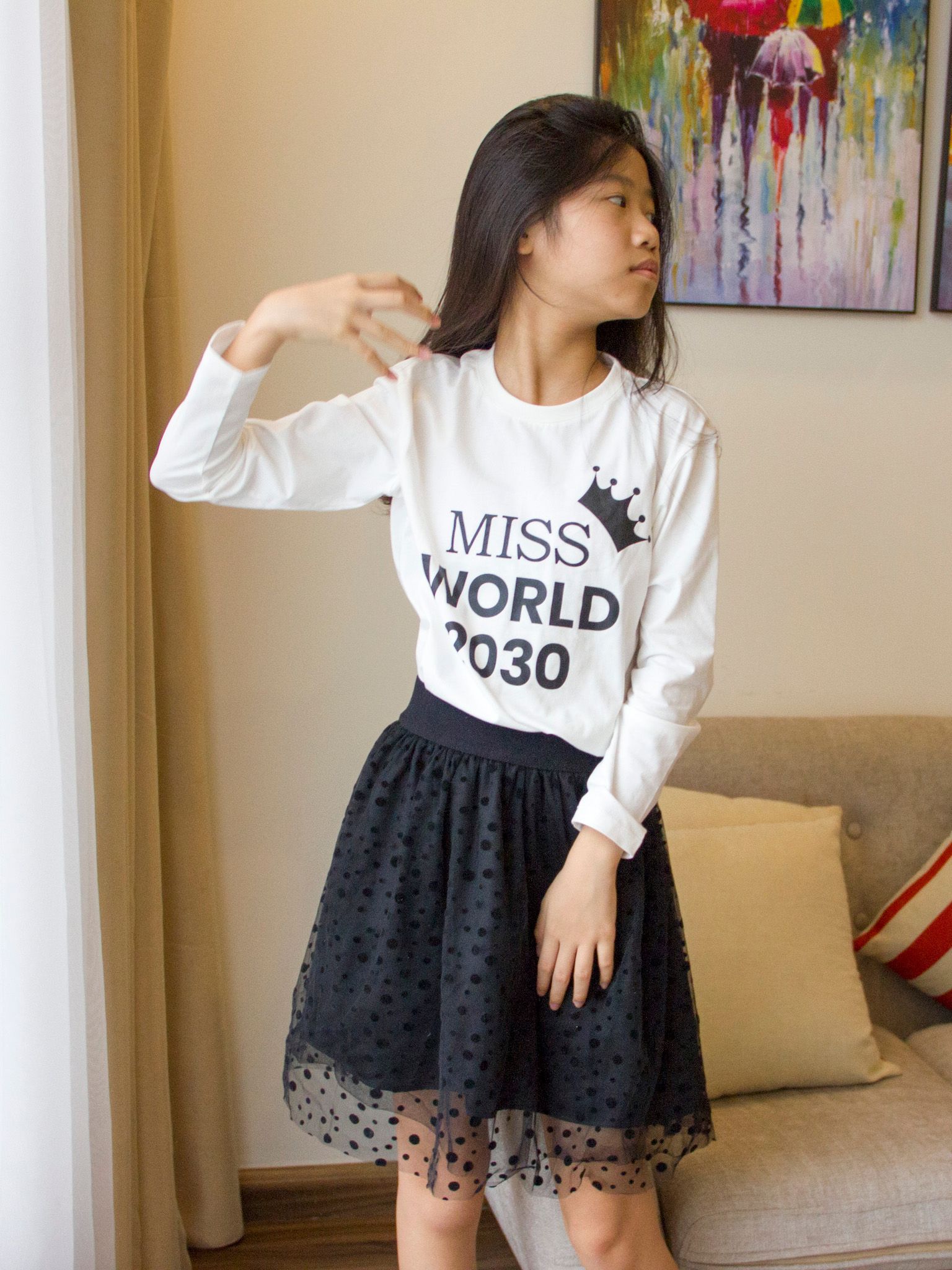 Áo phông bé gái trắng in chữ Miss world - Blue Seven