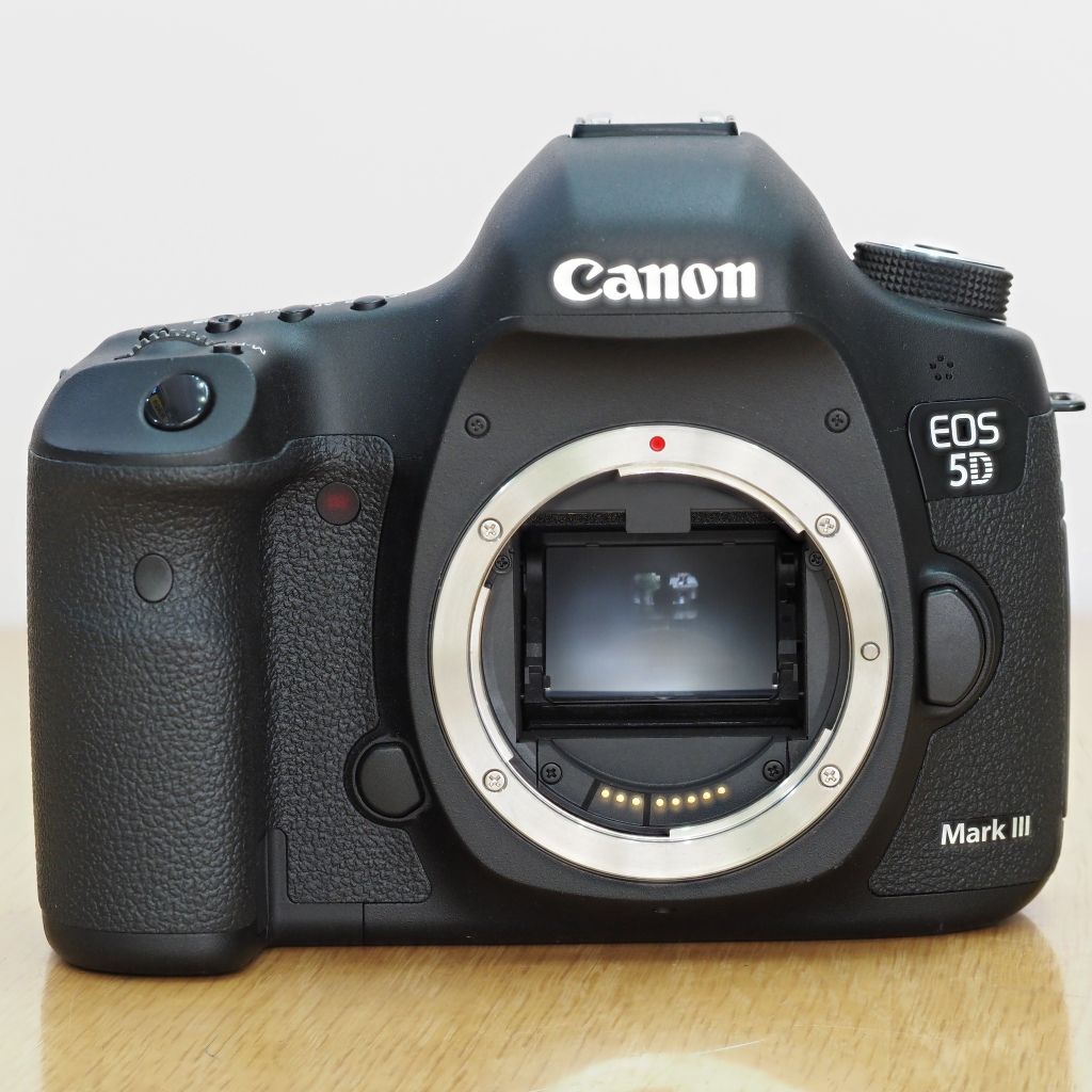 Máy Ảnh Canon 5D Mark III ( 98% )