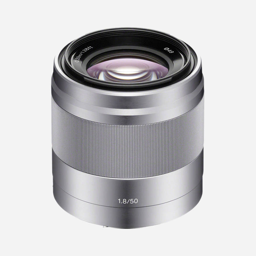 Sony E 50mm F1.8 OSS - Thiết kế của Sony E 50mm F1.8 OSS