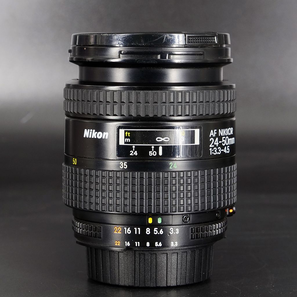 Lens Nikon AF 24-50mm F3.3-4.5