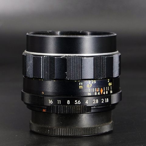 Lens M42 Super Takumar 55mm f1.8