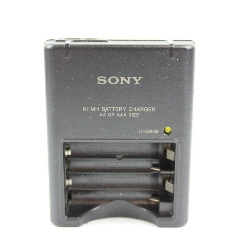 Sạc Sony BC-CS2A