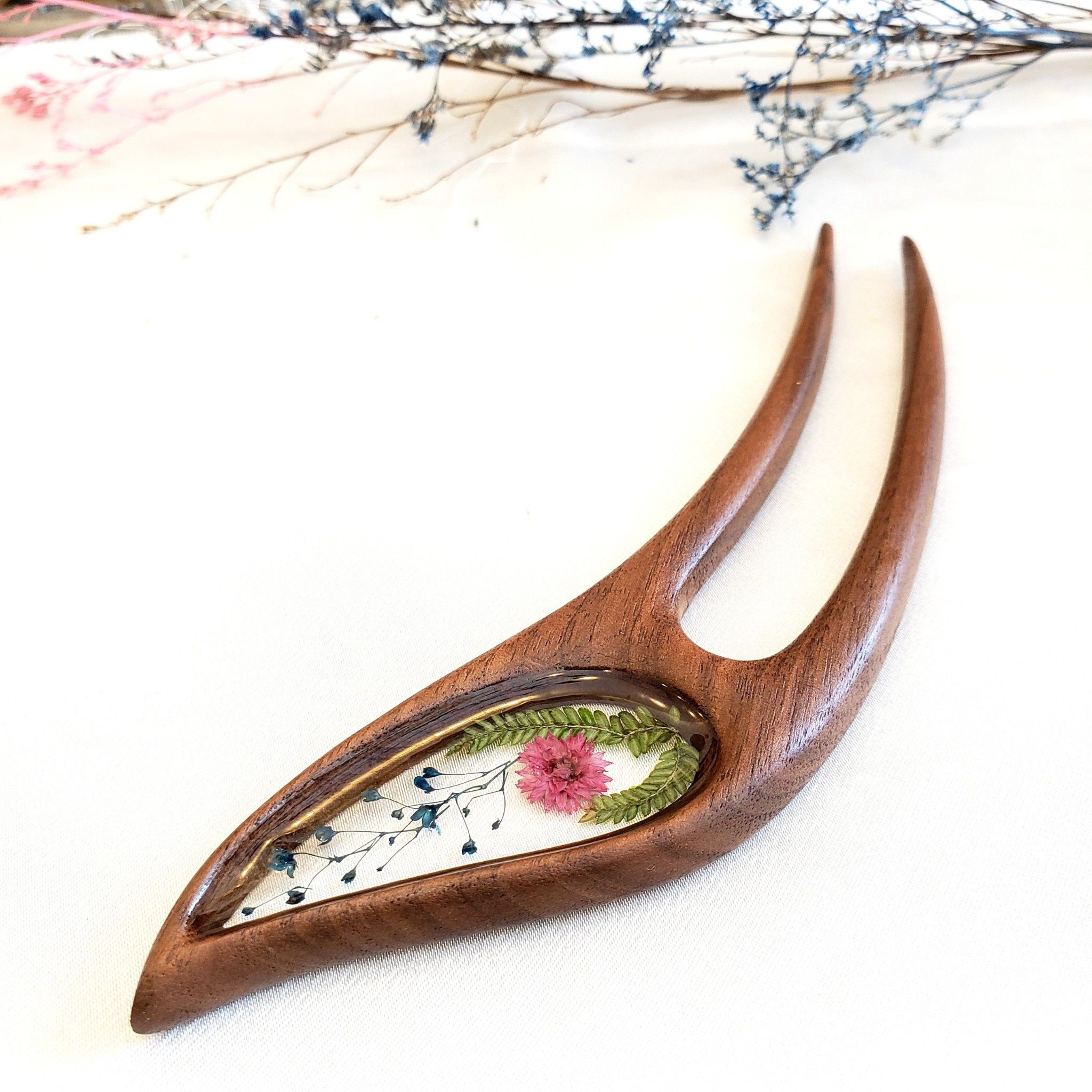 Trâm cài tóc gỗ- resin- HOA KHÔ & DƯƠNG SỈ (2 que) 139
