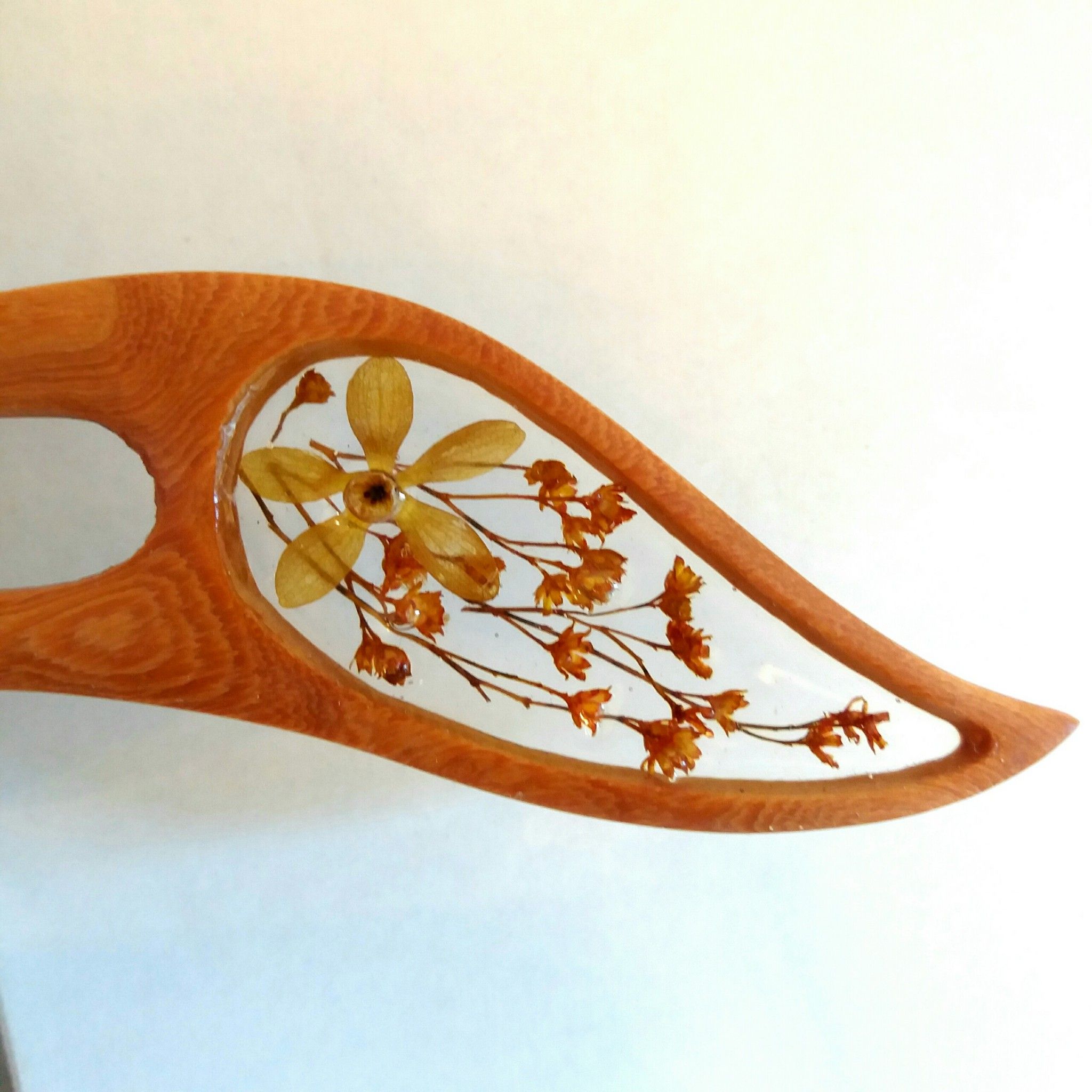 Trâm cài tóc gỗ- resin- hoa khô 12
