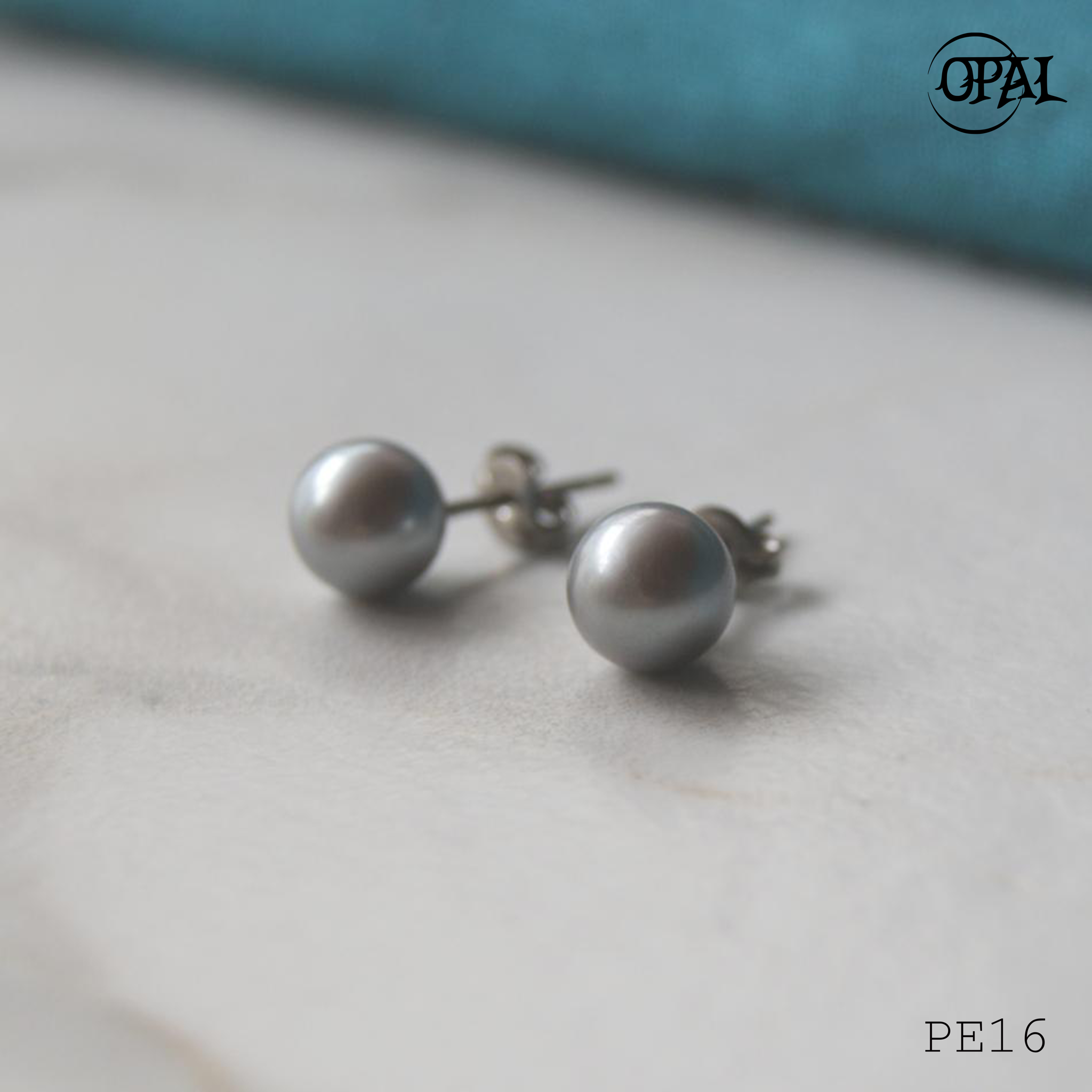 PE16 - Hoa tai bạc đính ngọc trai