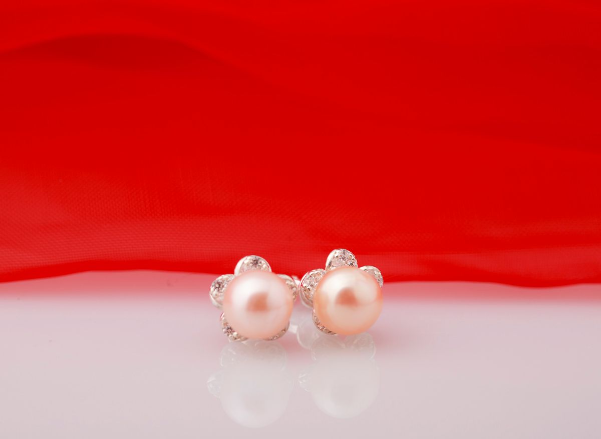 Hoa tai bạc đính Ngọc trai thương hiệu Opal
