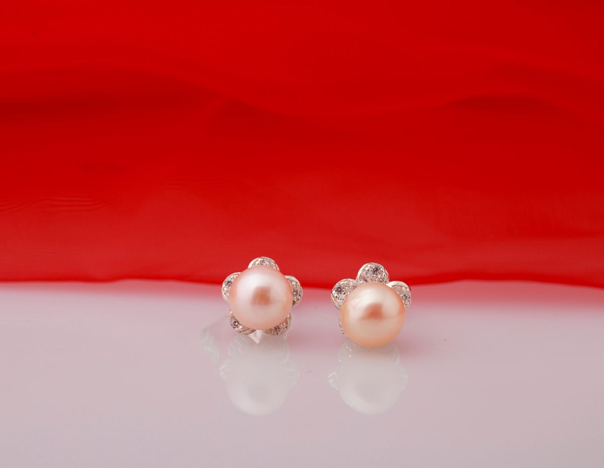 Hoa tai bạc đính Ngọc trai thương hiệu Opal