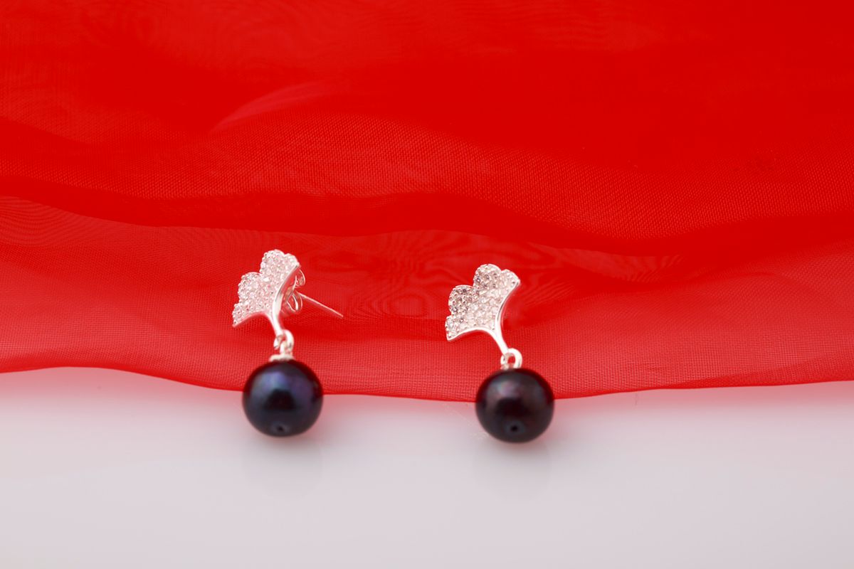 Hoa tai bạc đính Ngọc trai thương hiệu Opal