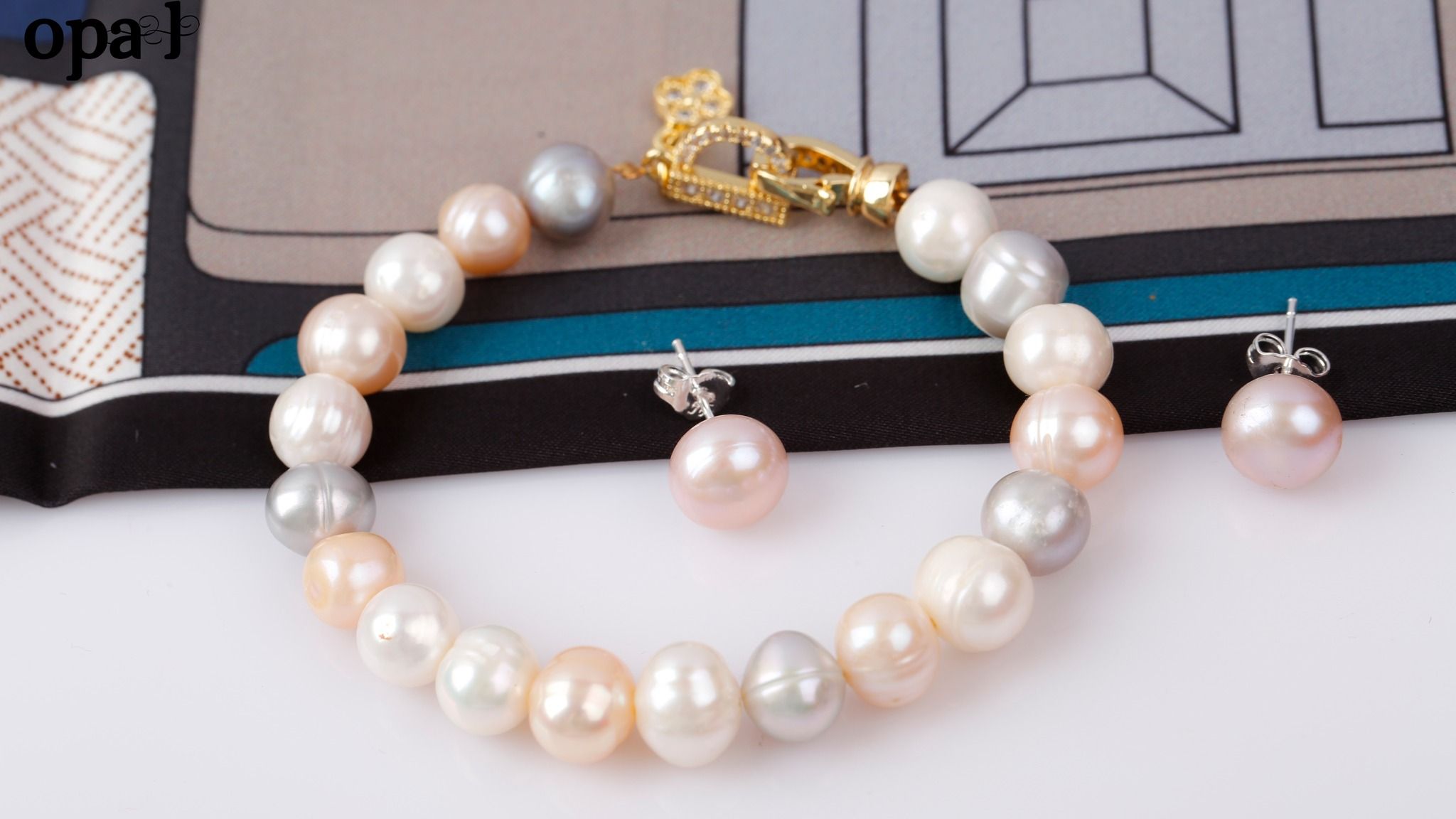 SET VÒNG TAY VÀ HOA TAI NGỌC TRAI THƯƠNG HIỆU OPAL HT2