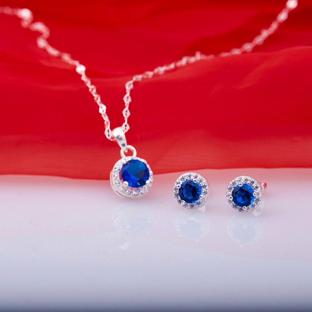 SET DÂY CHUYỀN VÀ HOA TAI THƯƠNG HIỆU OPAL HT2