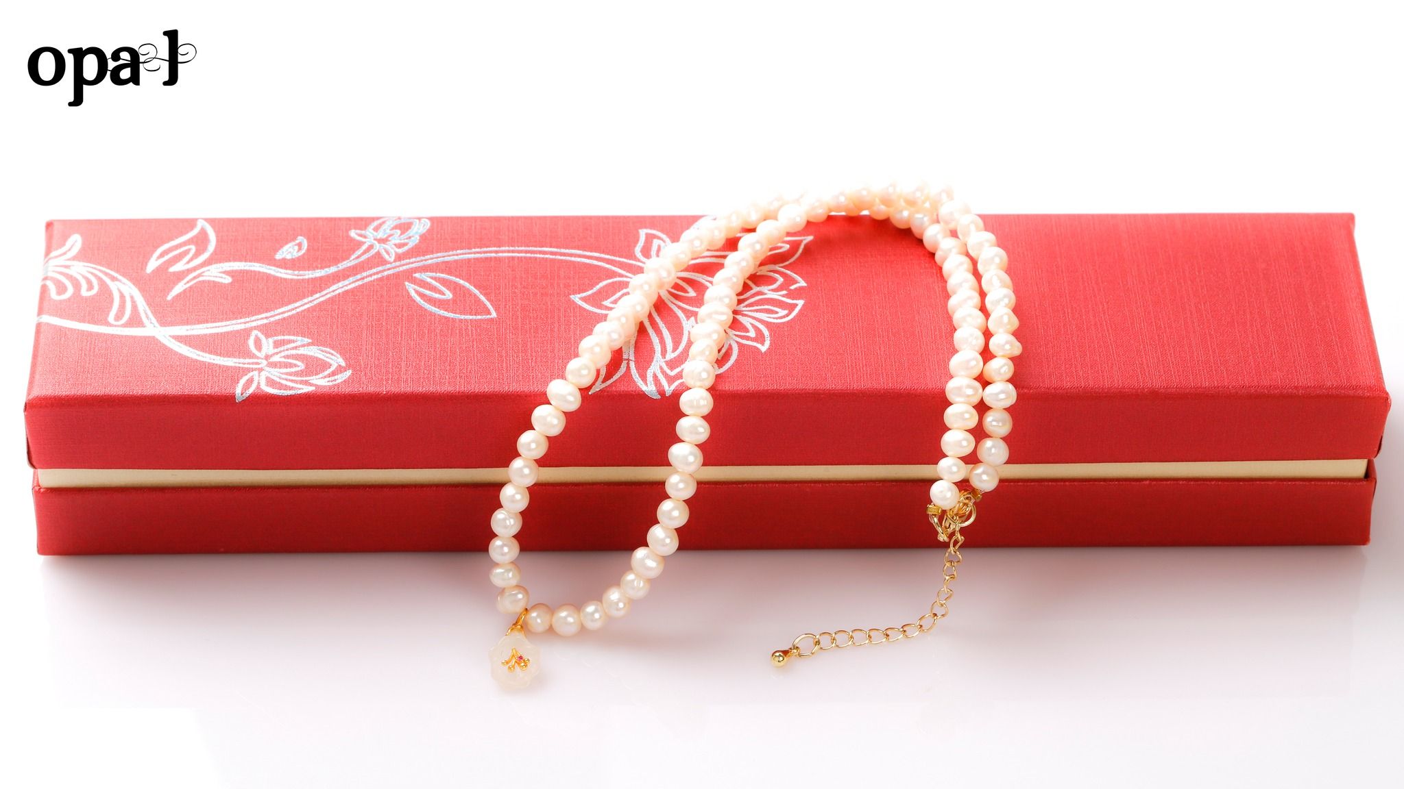 VÒNG CỔ NGỌC TRAI THƯƠNG HIỆU OPAL
