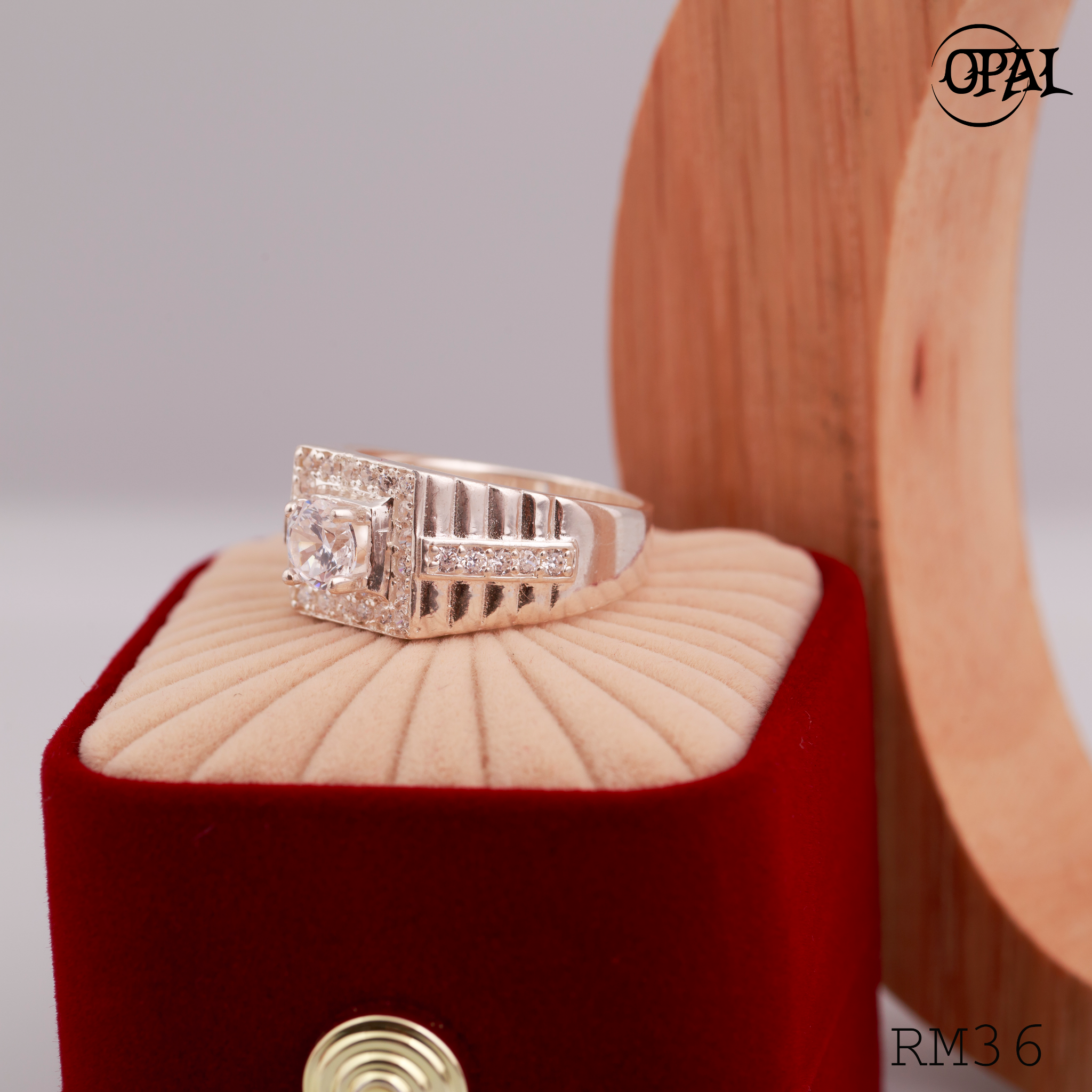 RM36 - Nhẫn bạc nam đính đá OPAL