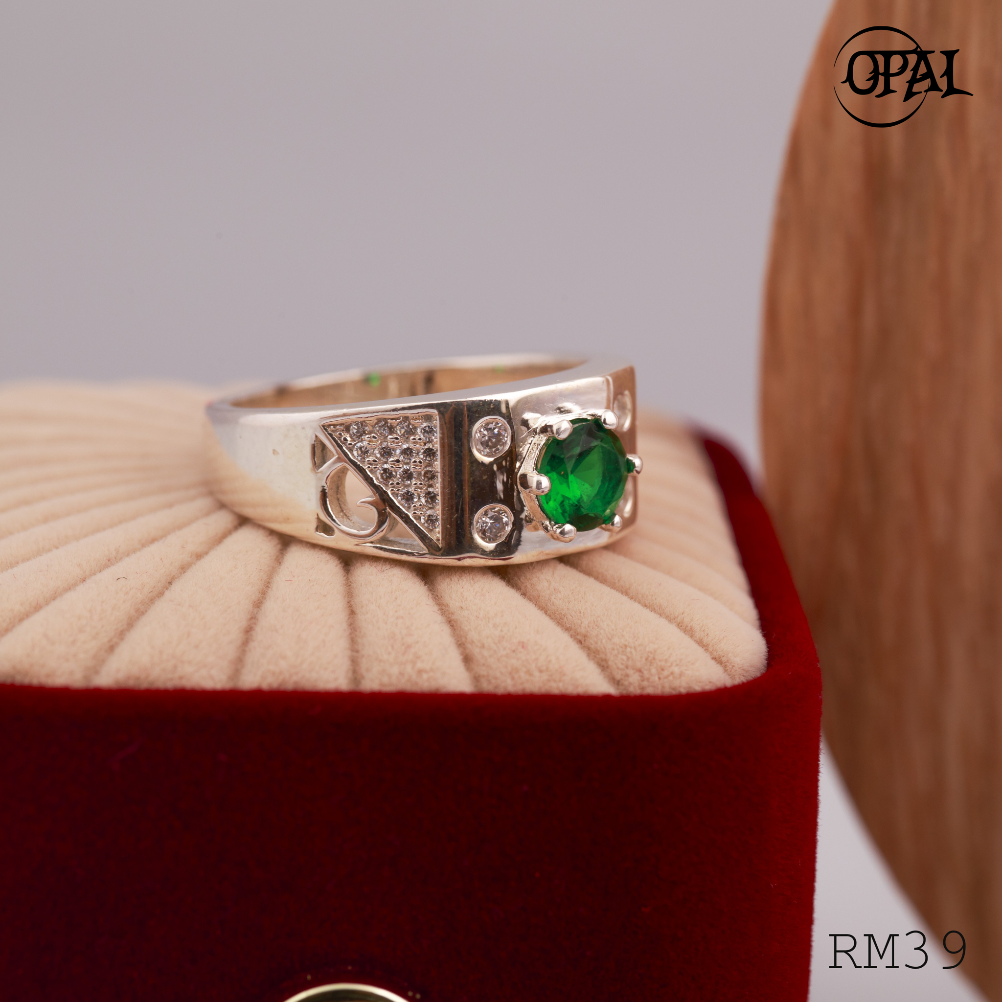 RM39 - Nhẫn bạc nam đính đá OPAL