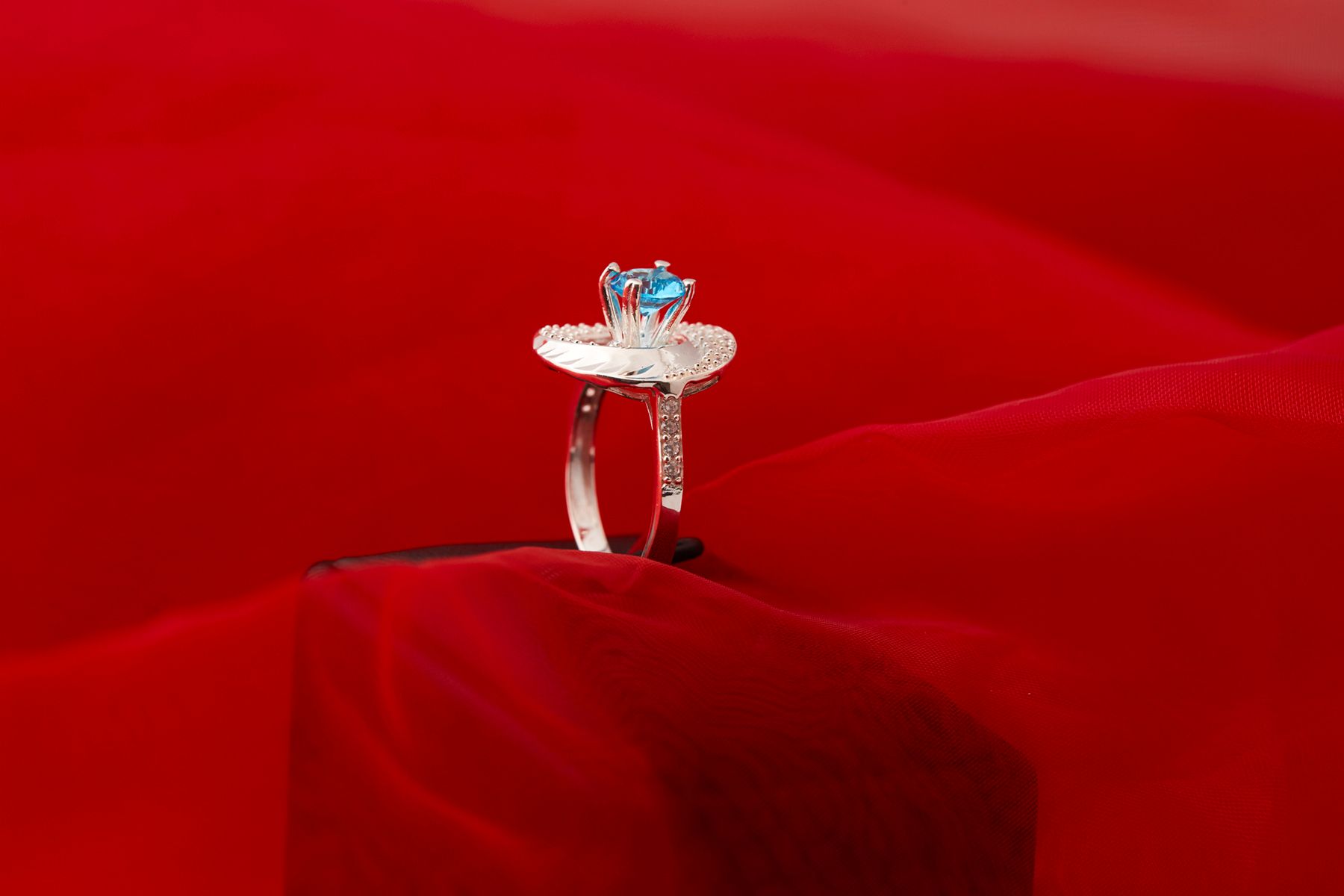 Nhẫn Bạc đính đá Ross thương hiệu Opal