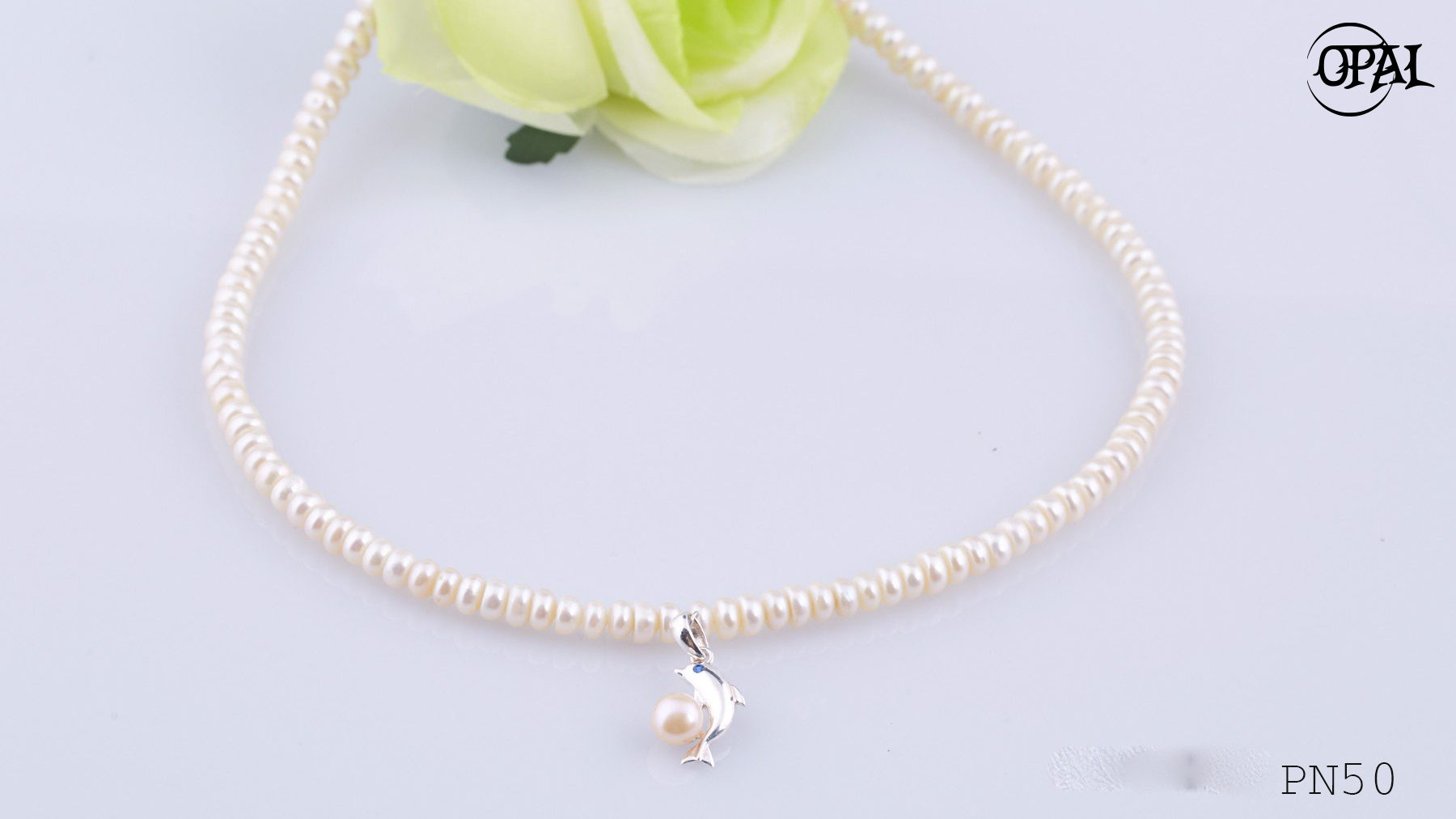 PN50 - Chuỗi vòng cổ ngọc trai kèm mặt cá heo bạc OPAL