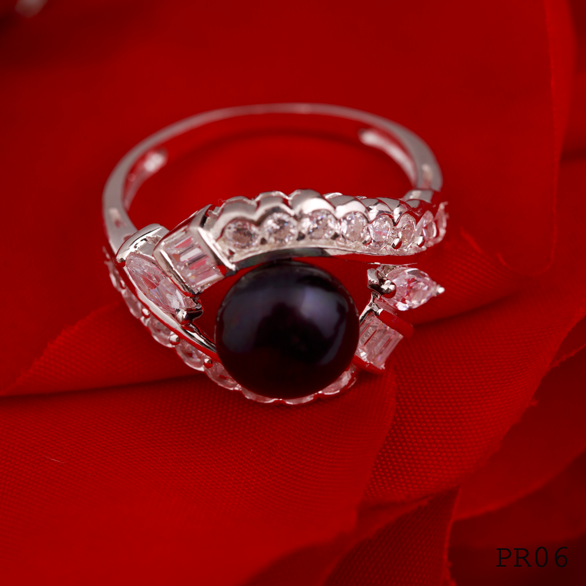 PR06-Nhẫn bạc đính Ngọc Trai OPAL