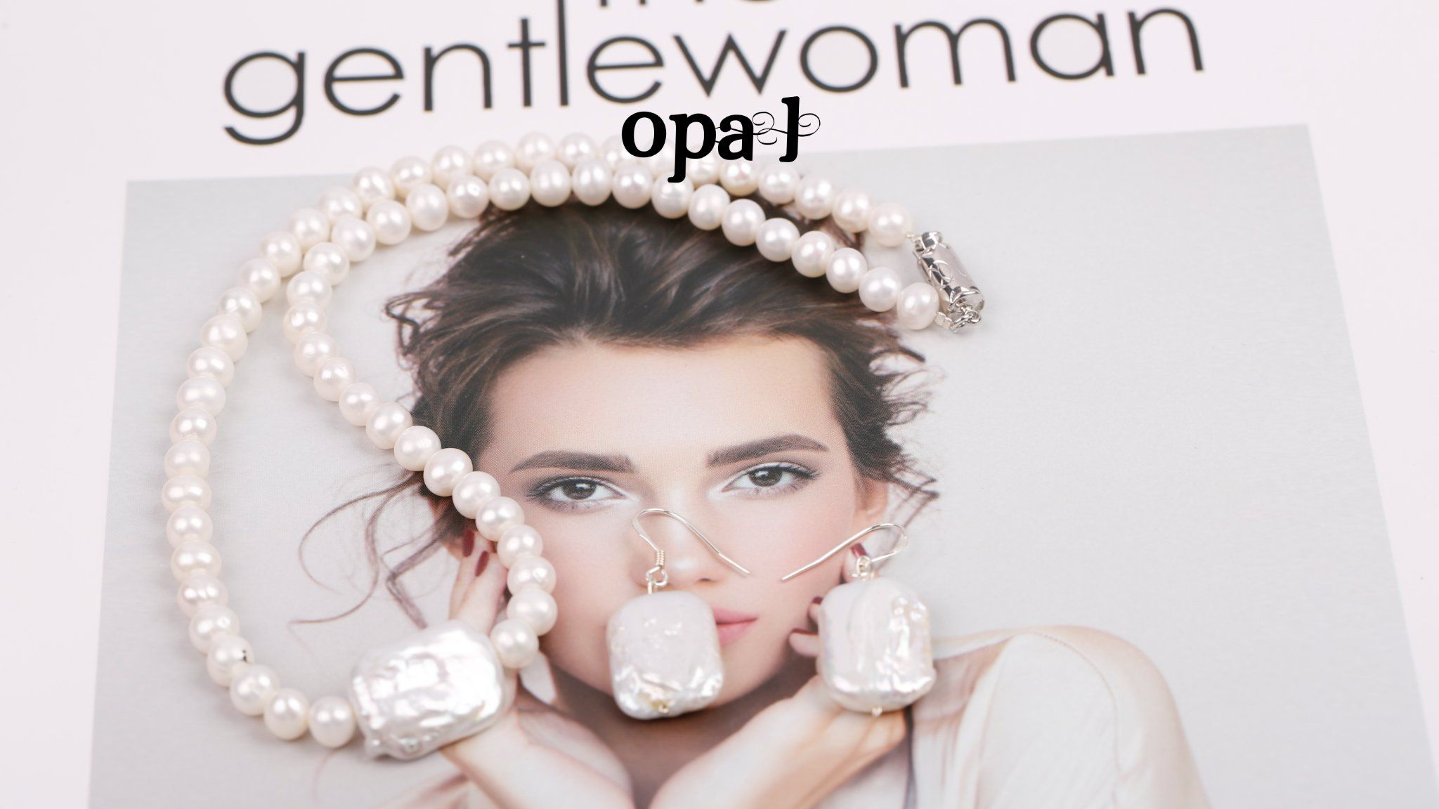 Set Vòng cổ Choker Ngọc Trai và Hoa tai Ngọc Trai siêu cá tính