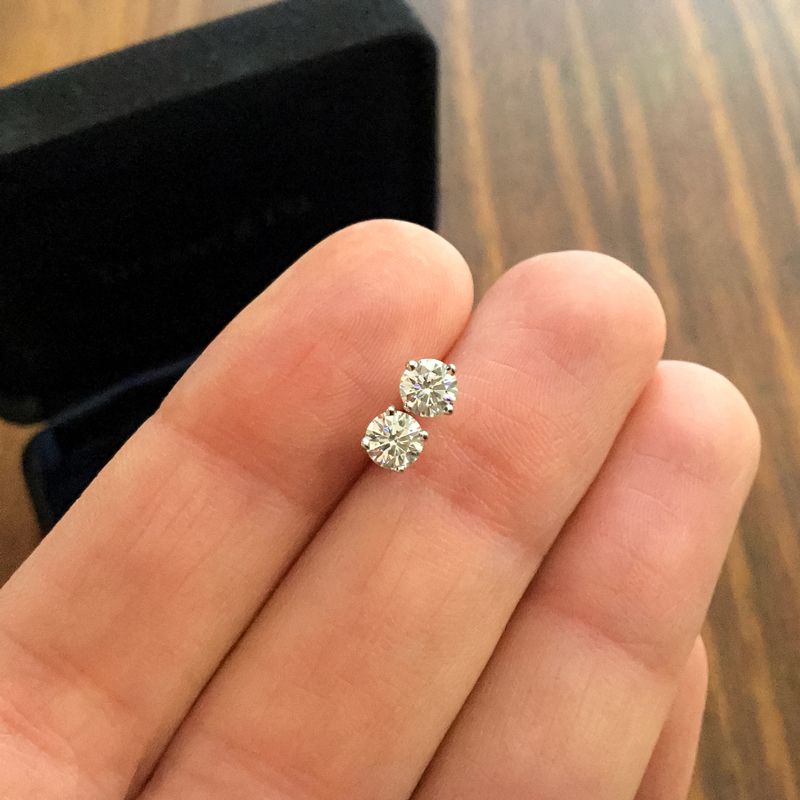Hoa tai cặp Opal
