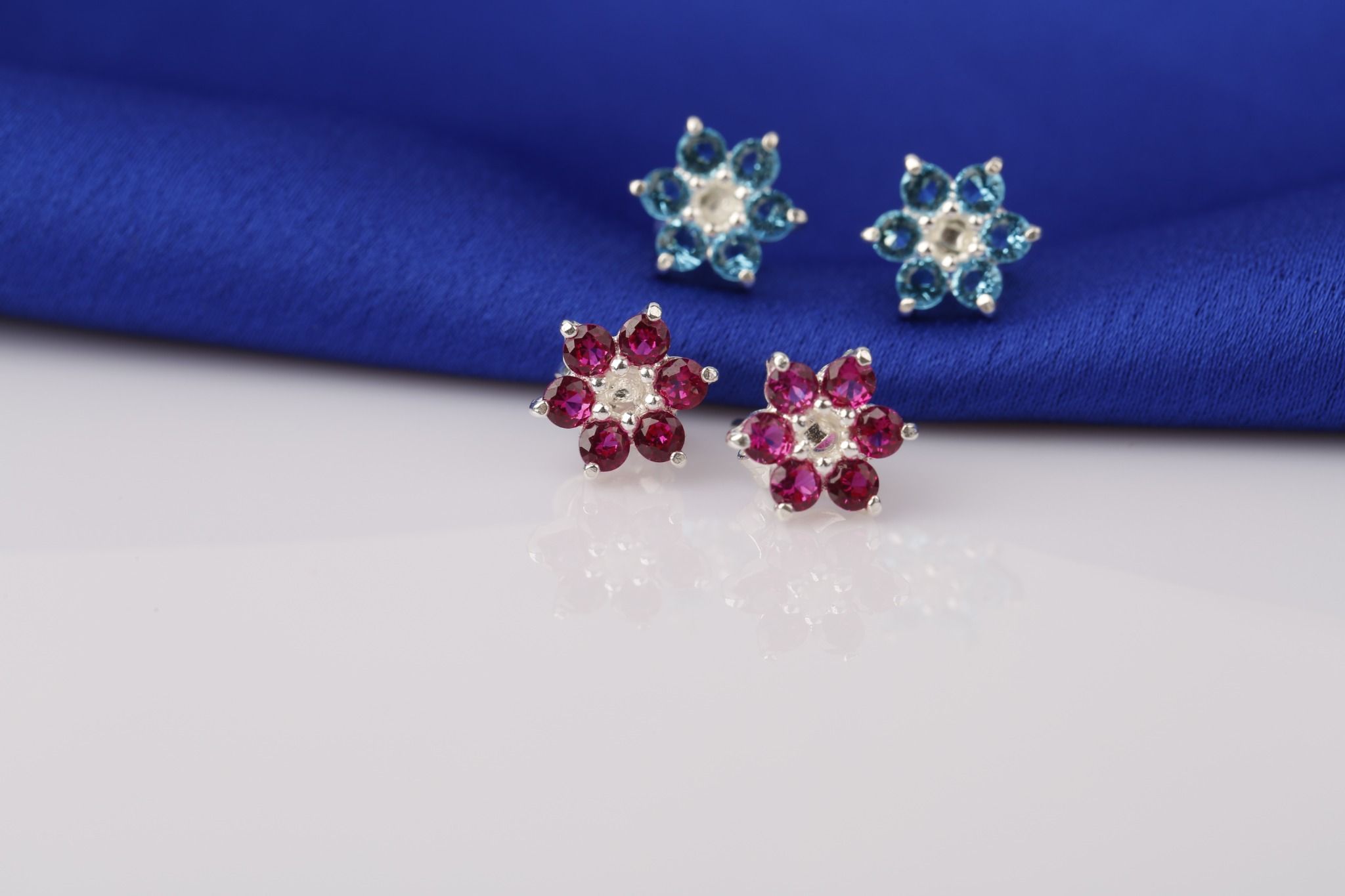 Hoa tai Bạc đính đá Ross phong cách trẻ trung Opal