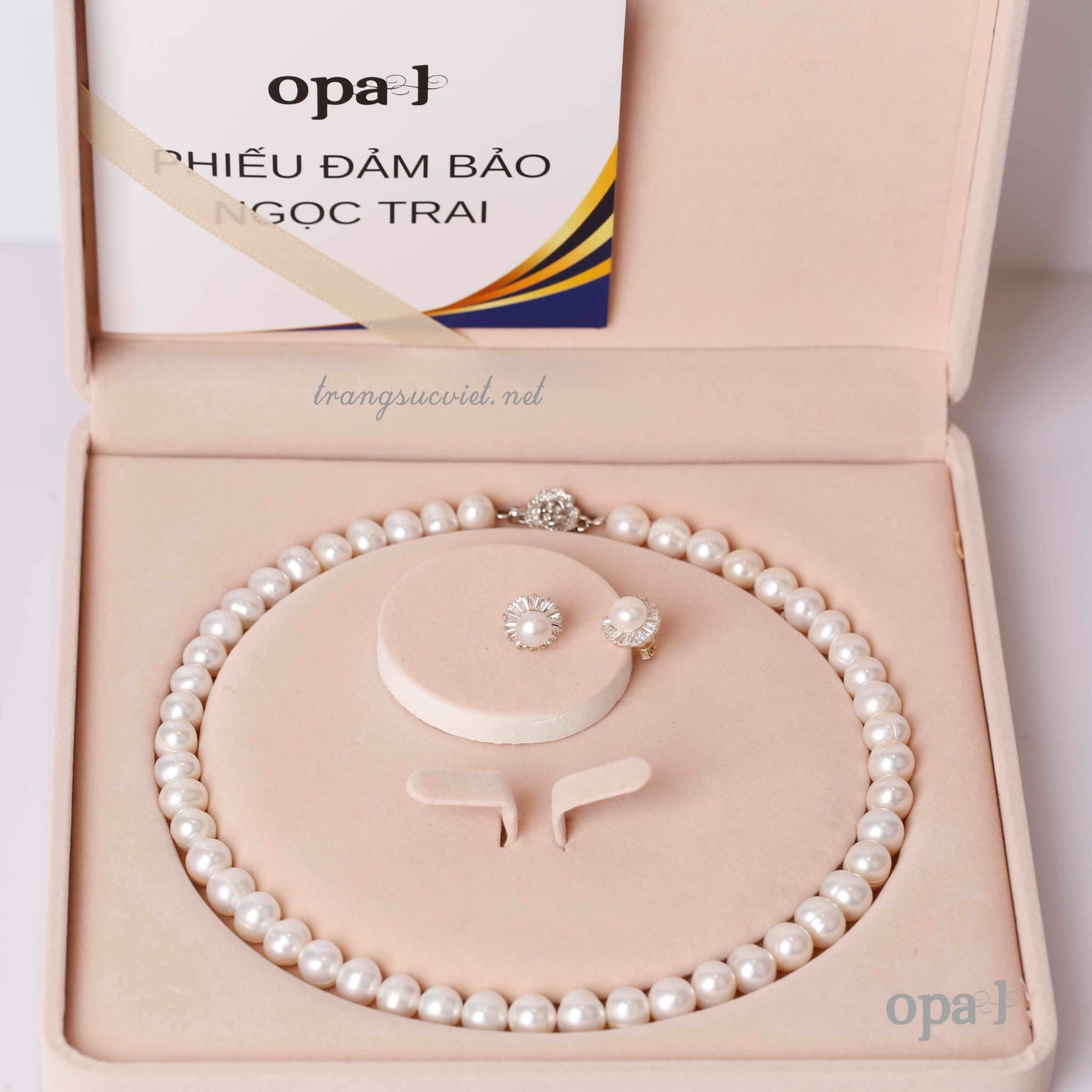 Vòng cổ ngọc trai trắng 8,9ly+ hoa tai đá đính ngọc