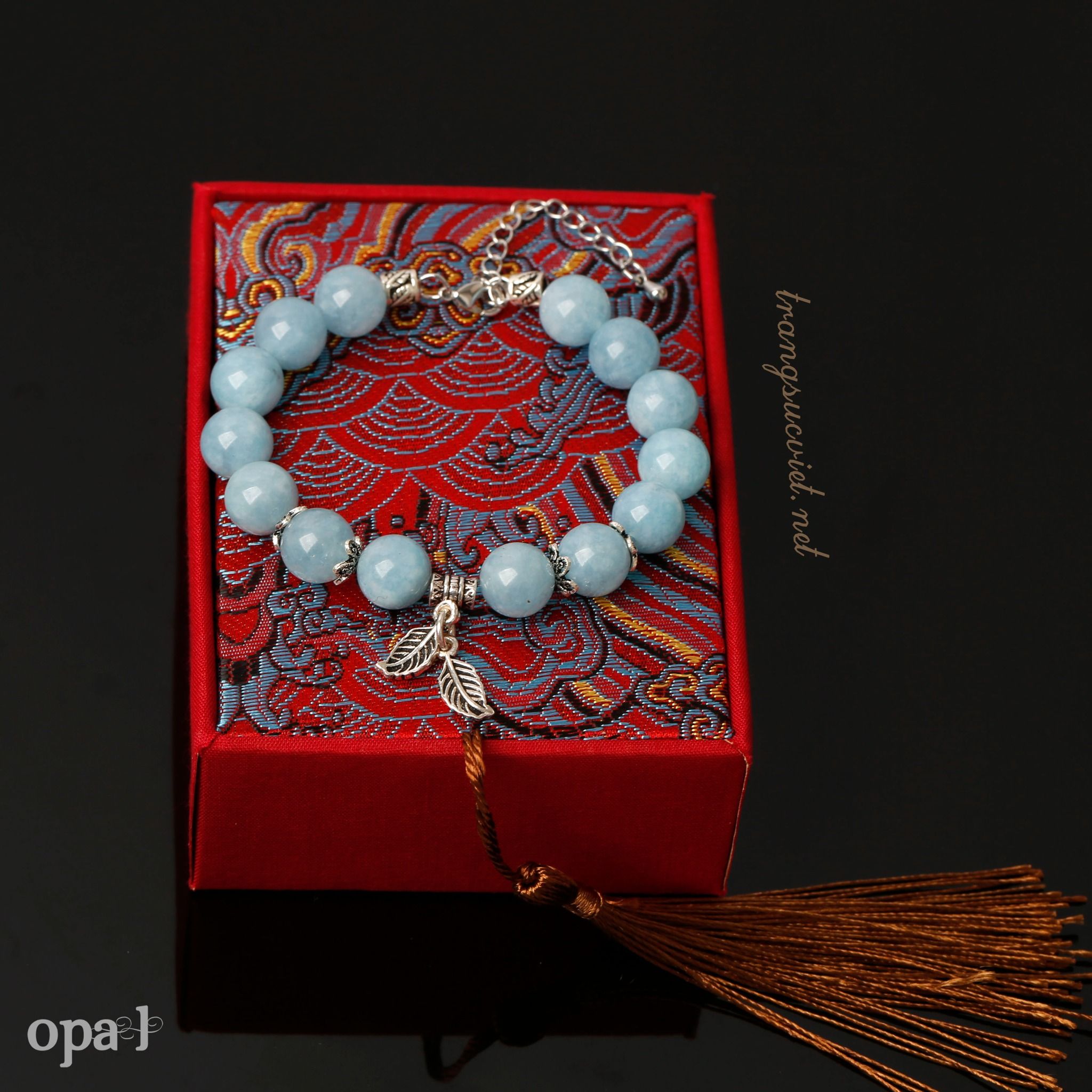 vòng tay đá tự nhiên handmade, đá Jade xanh ngọc
