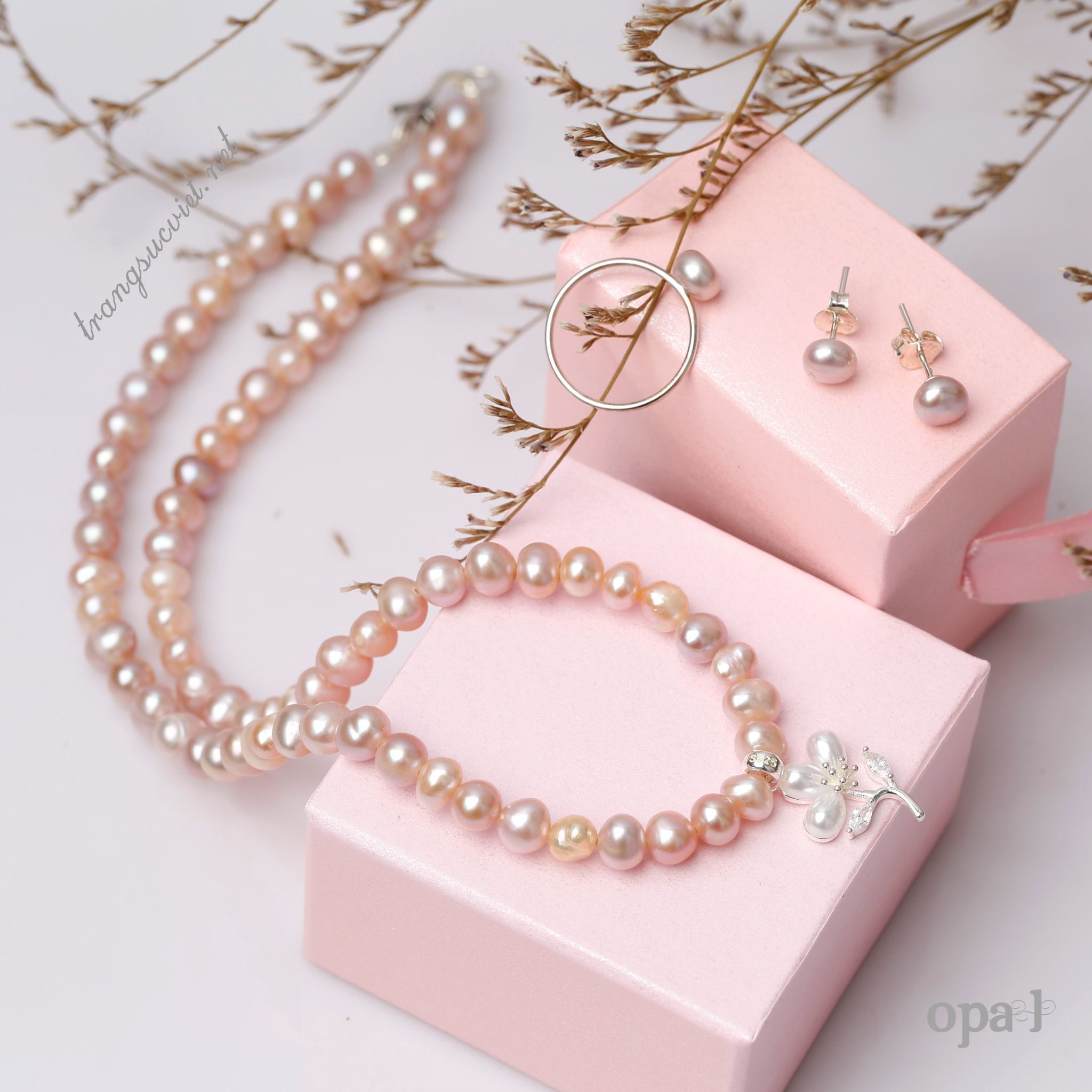Vòng cổ ngọc trai Choker tím phong cách hiện đại mang xu hướng trẻ trung thương hiệu Opal