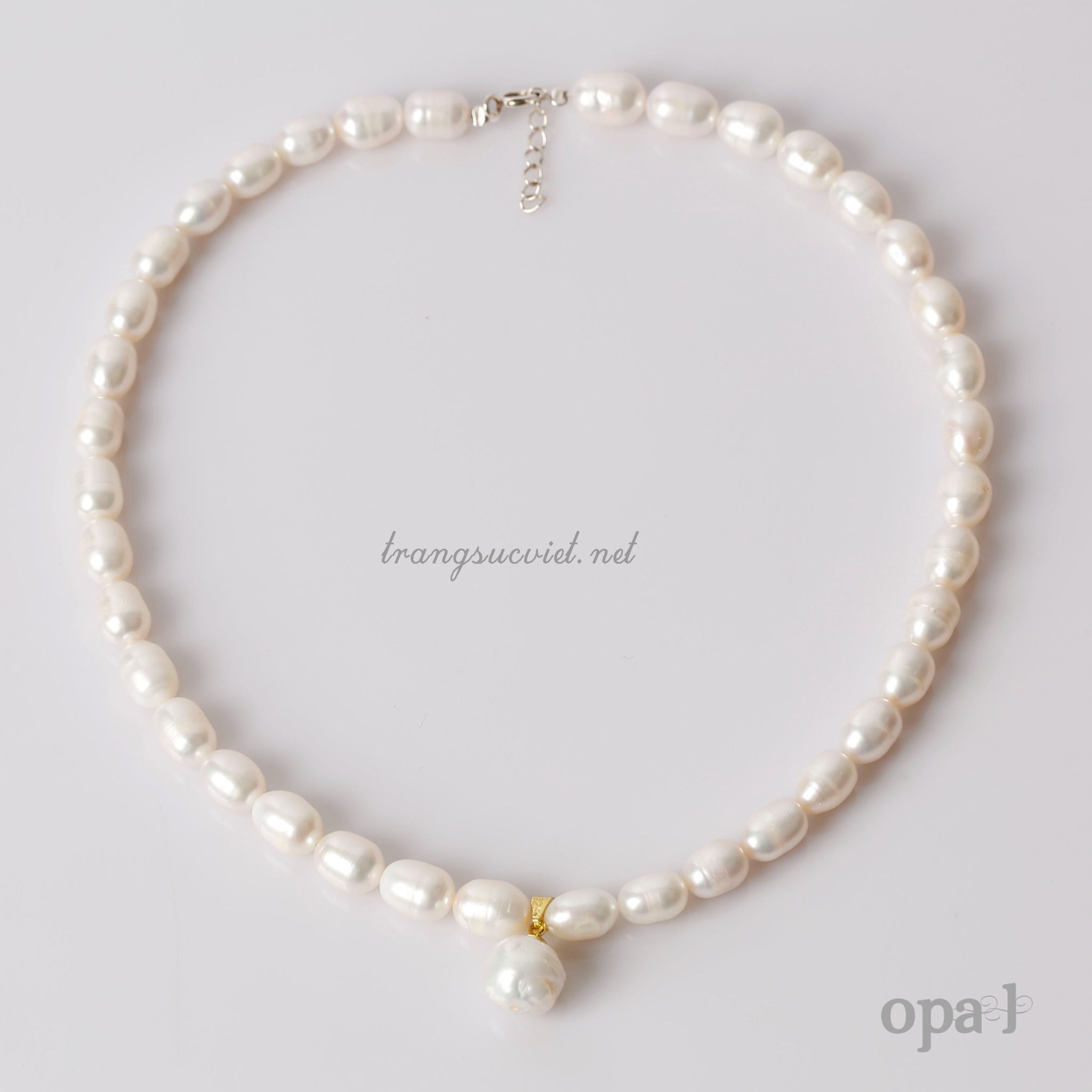 Vòng cổ và hoa tai Ngọc trai Oval trắng sang trọng thương hiệu Opal