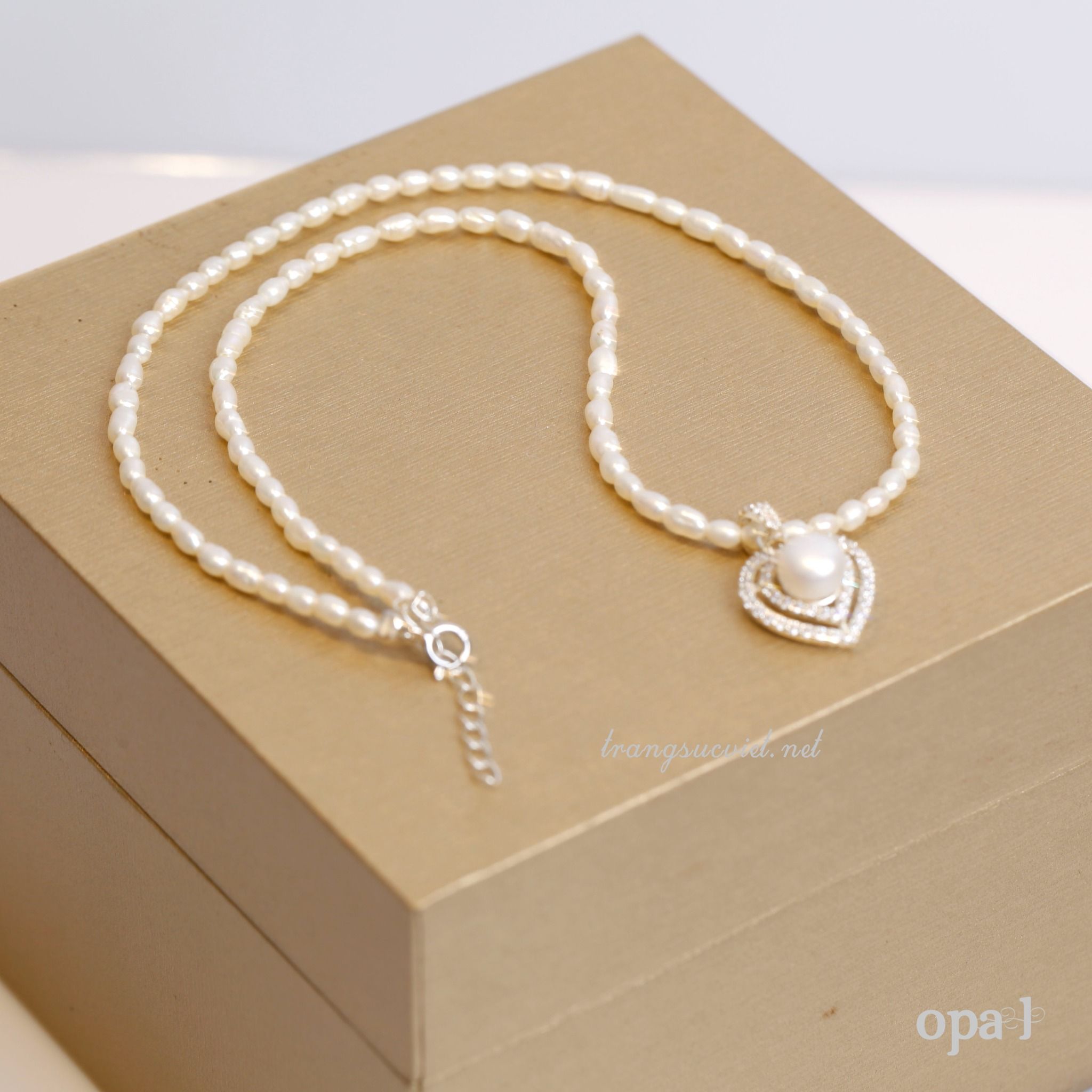 Vòng cổ ngọc trai nước ngọt giọt nước phong cách trẻ trung thương hiệu Opal