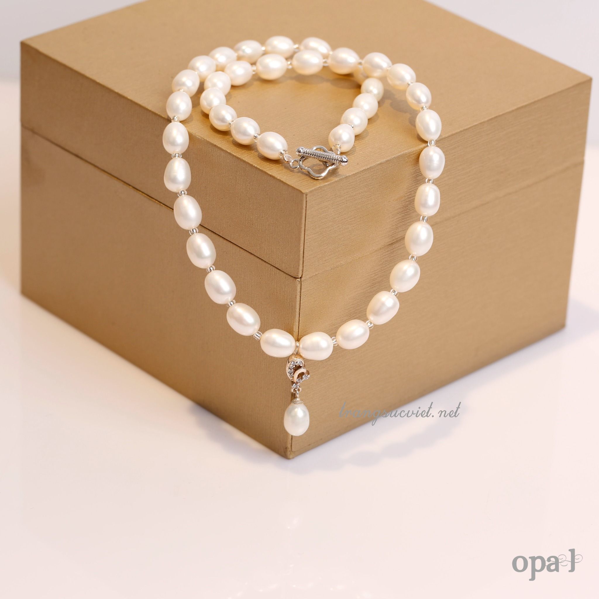 Vòng cổ ngọc trai nước ngọt giọt nước phong cách trẻ trung thương hiệu Opal