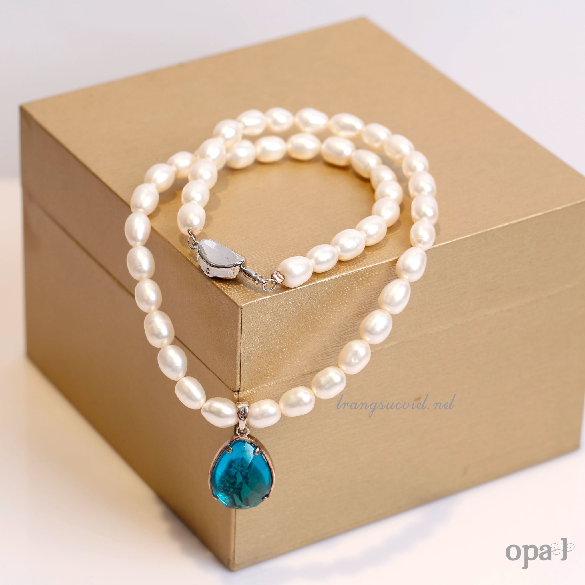 Vòng cổ ngọc trai nước ngọt giọt nước phong cách trẻ trung thương hiệu Opal
