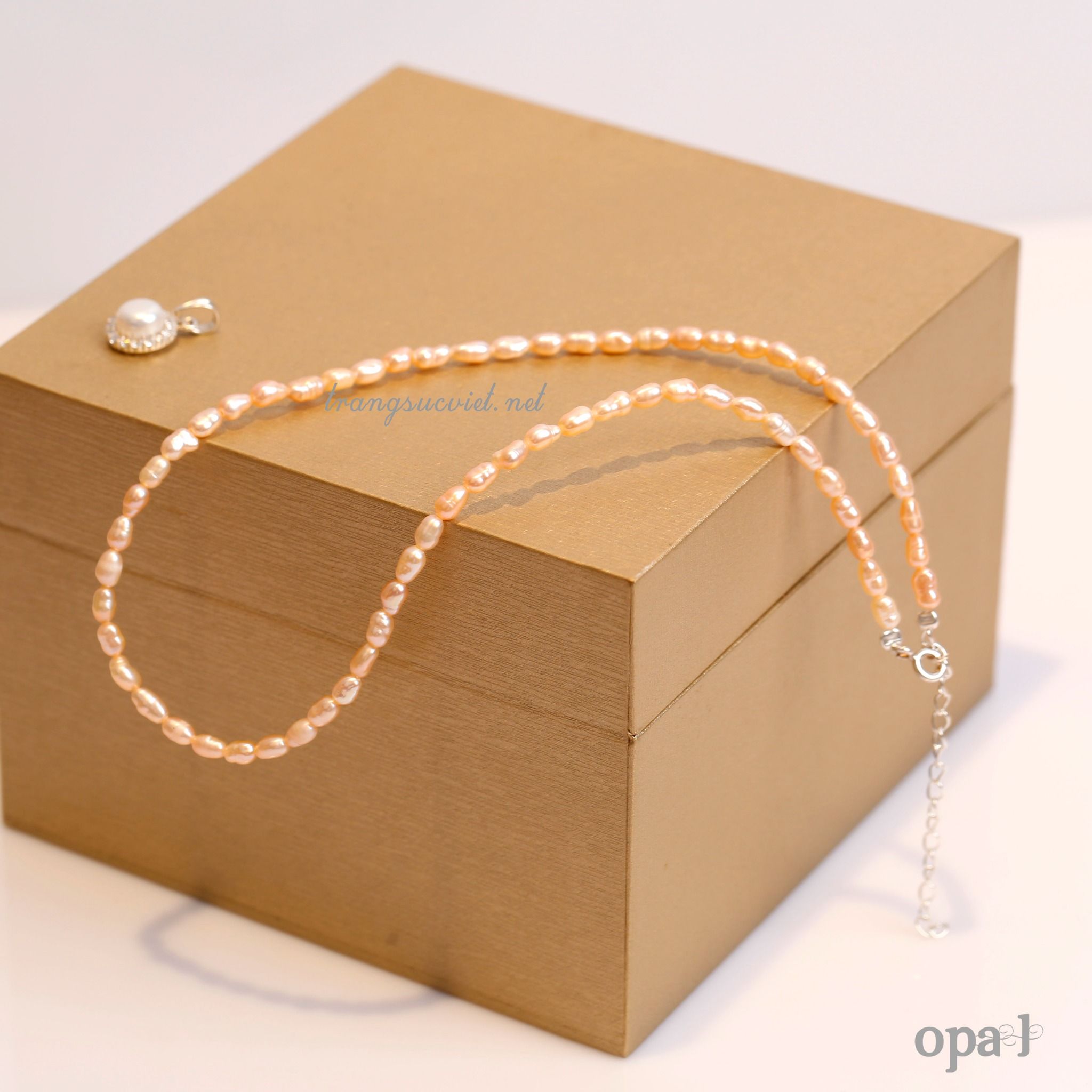 Vòng cổ ngọc trai nước ngọt giọt nước phong cách trẻ trung thương hiệu Opal