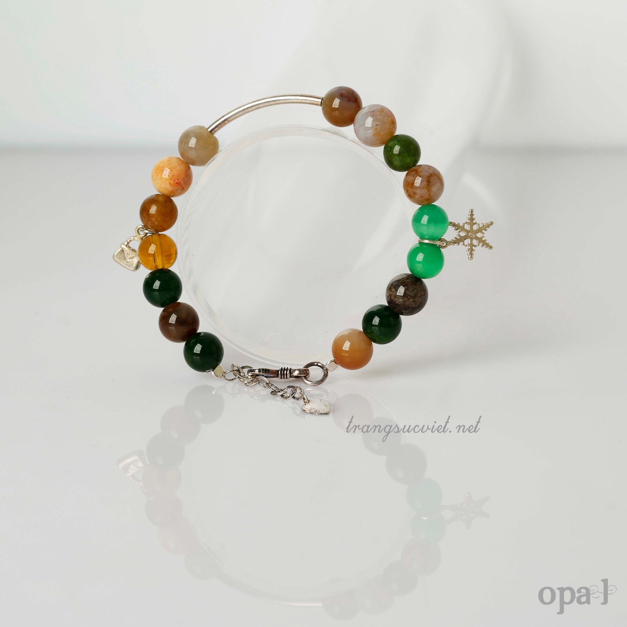 Vòng tay đá thiên nhiên handmade phối charm bạc