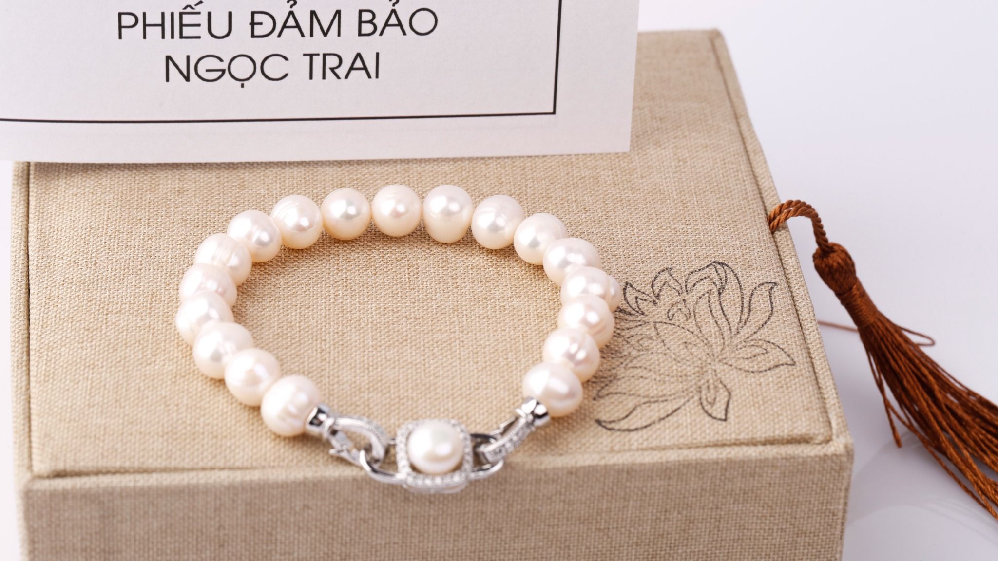 Vòng tay ngọc trai thương hiệu Opal - PB12215