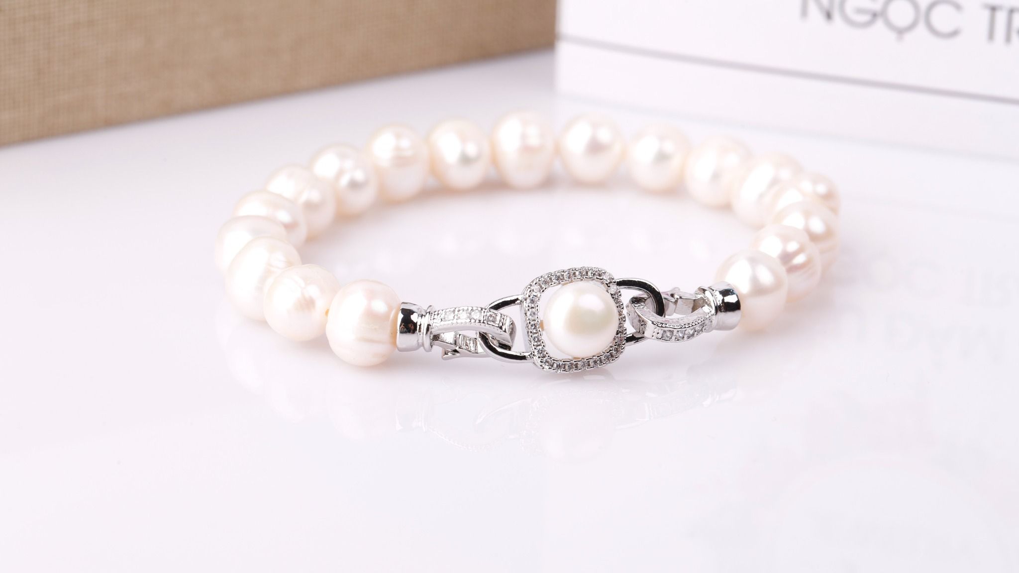 Vòng tay ngọc trai thương hiệu Opal - PB12215