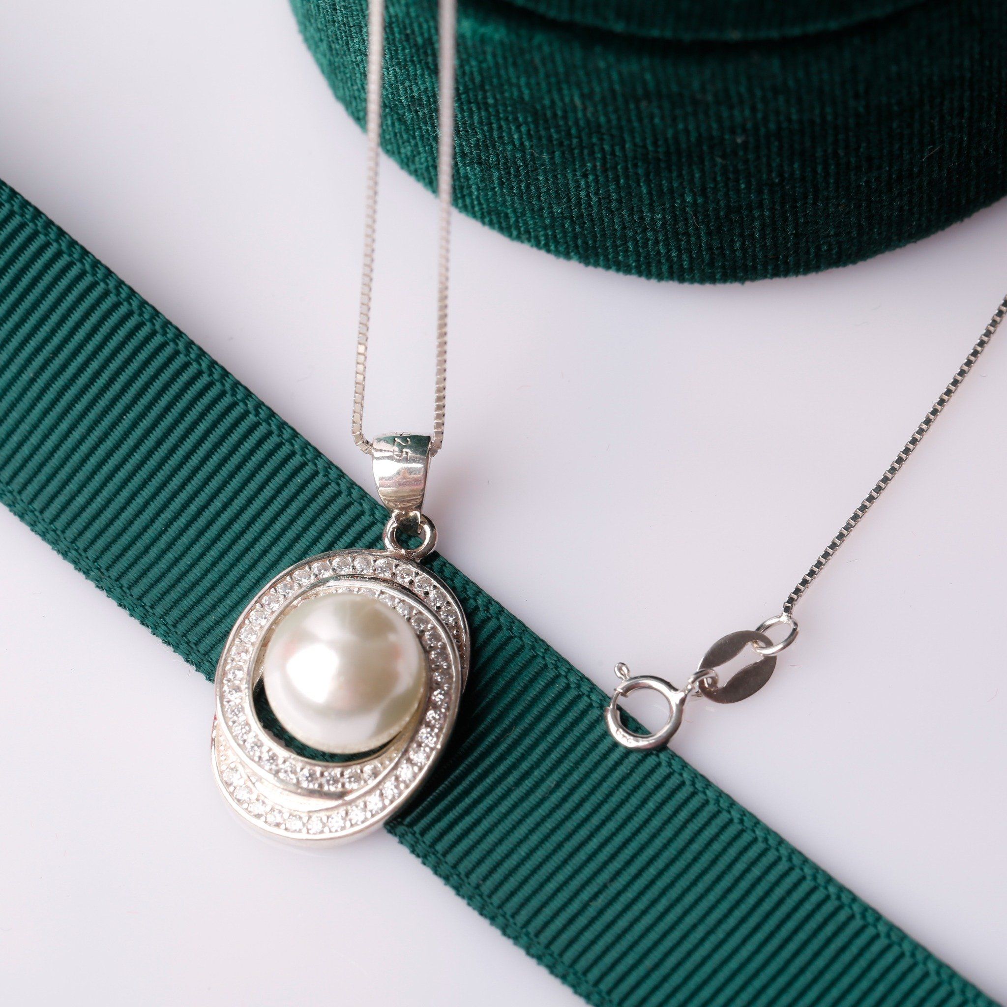 Dây chuyền ngọc trai thương hiệu Opal - NLS8