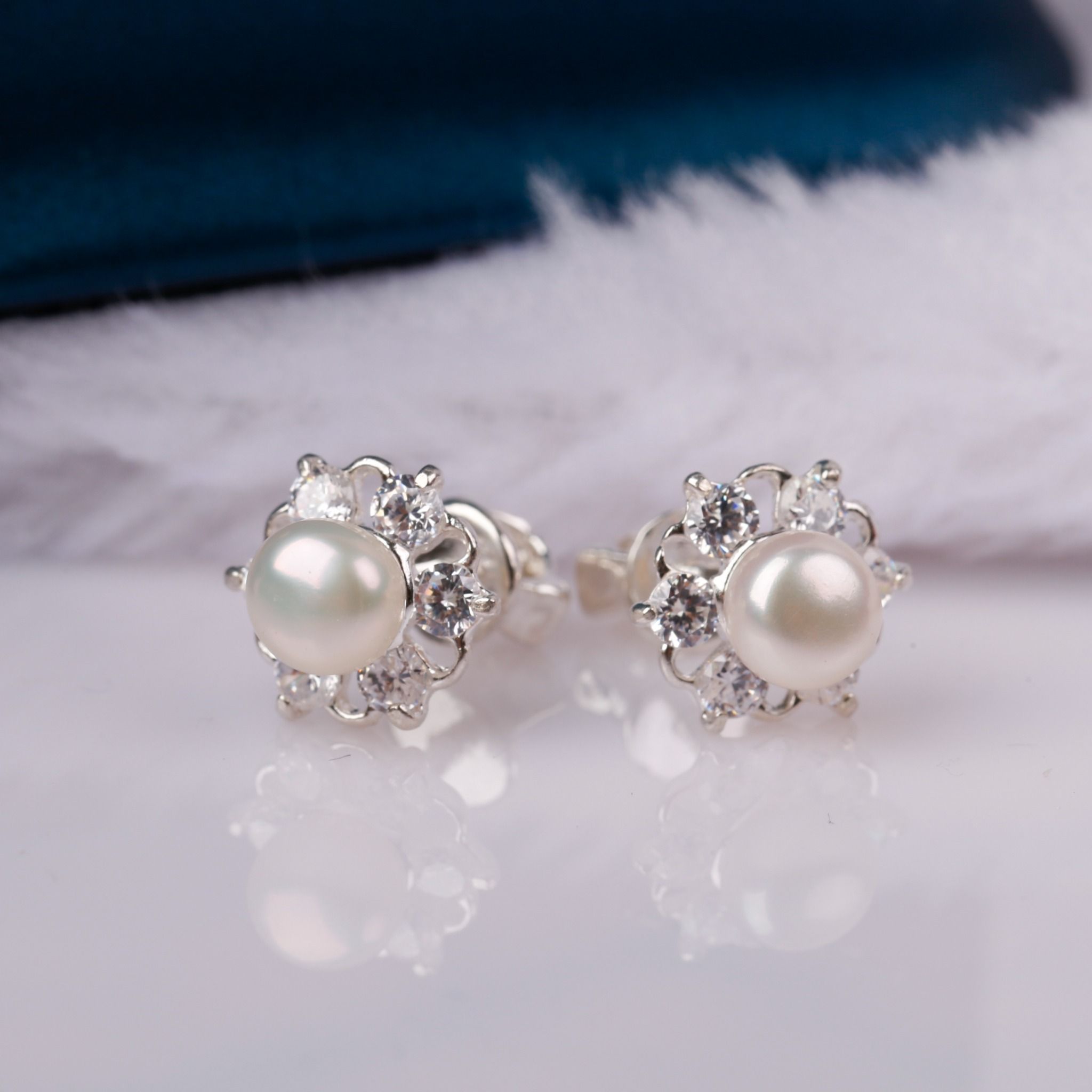 hoa tai bạc đính ngọc trai OPAL - PE01222