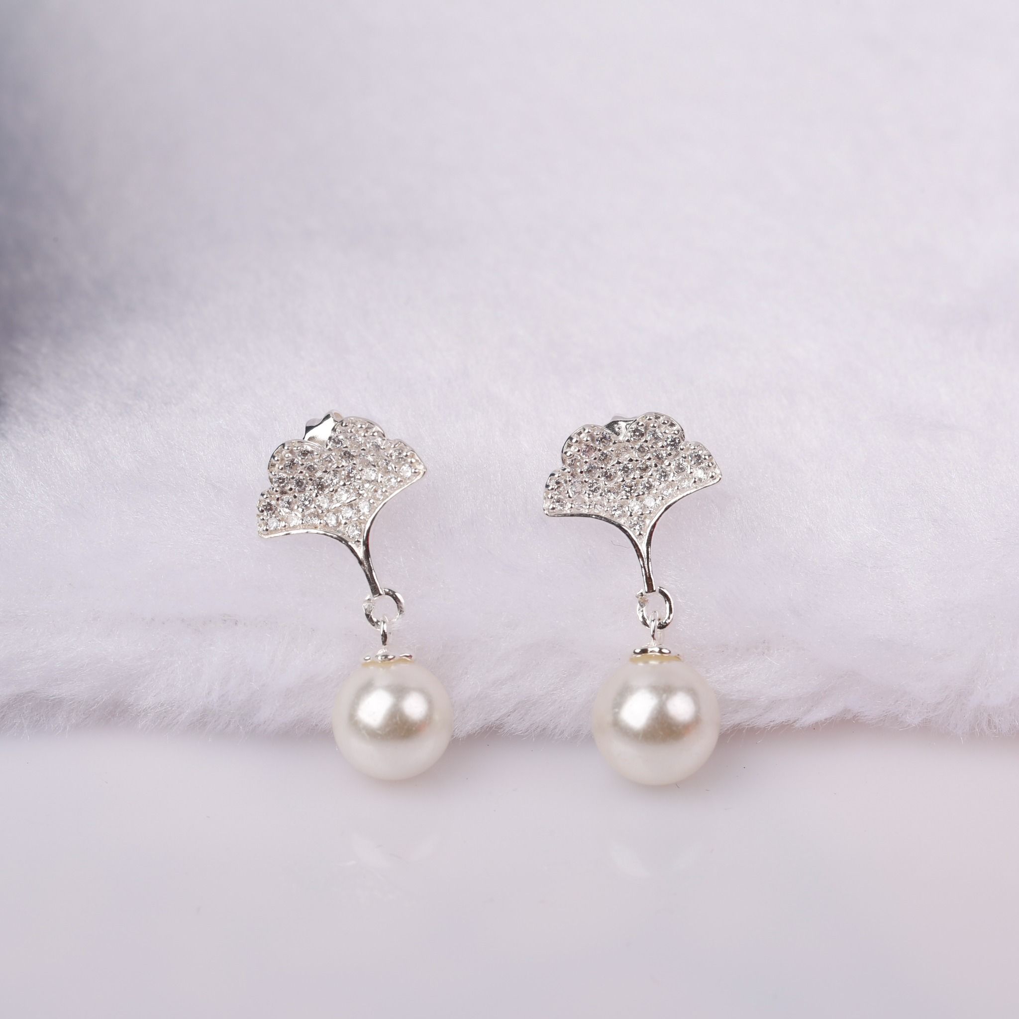 hoa tai bạc đính ngọc trai OPAL - PE01229