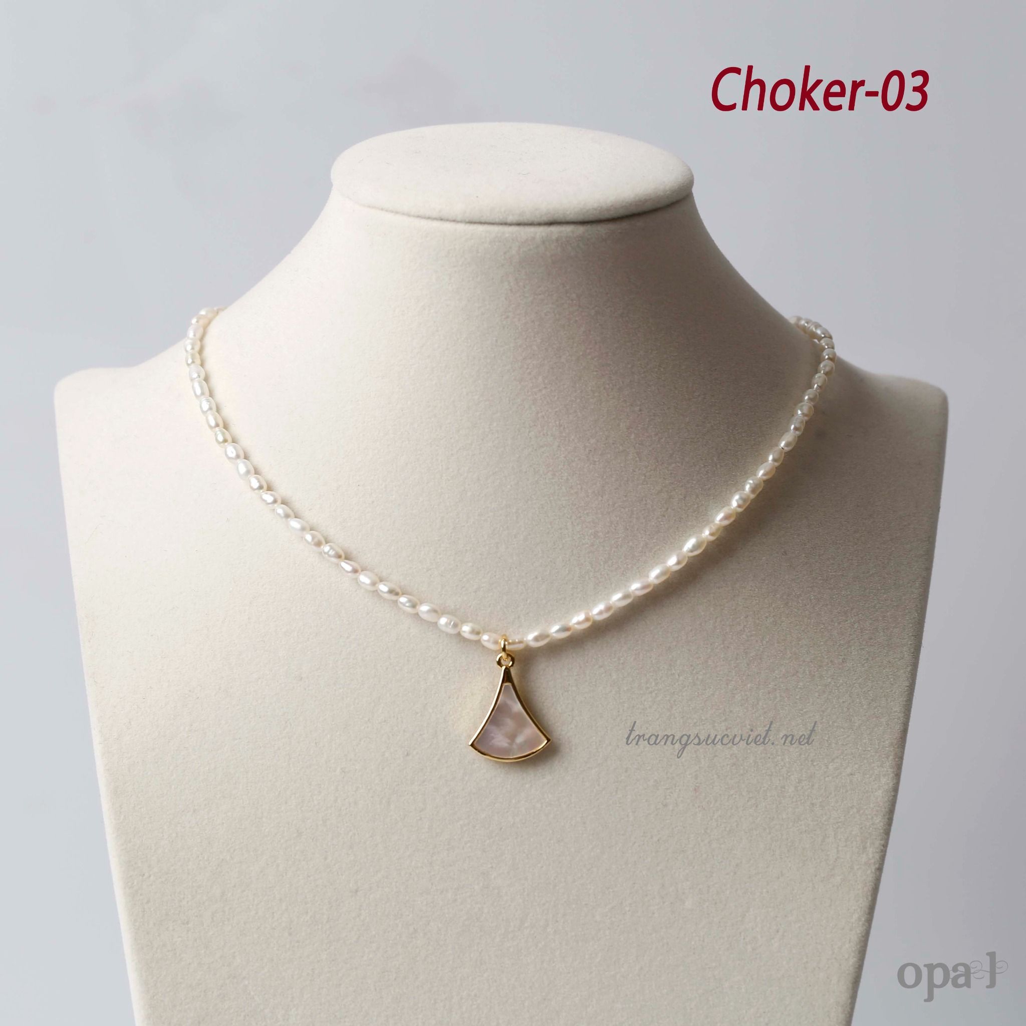 Choker ngọc trai hạt gạo nhí - trẻ trung và sành điệu