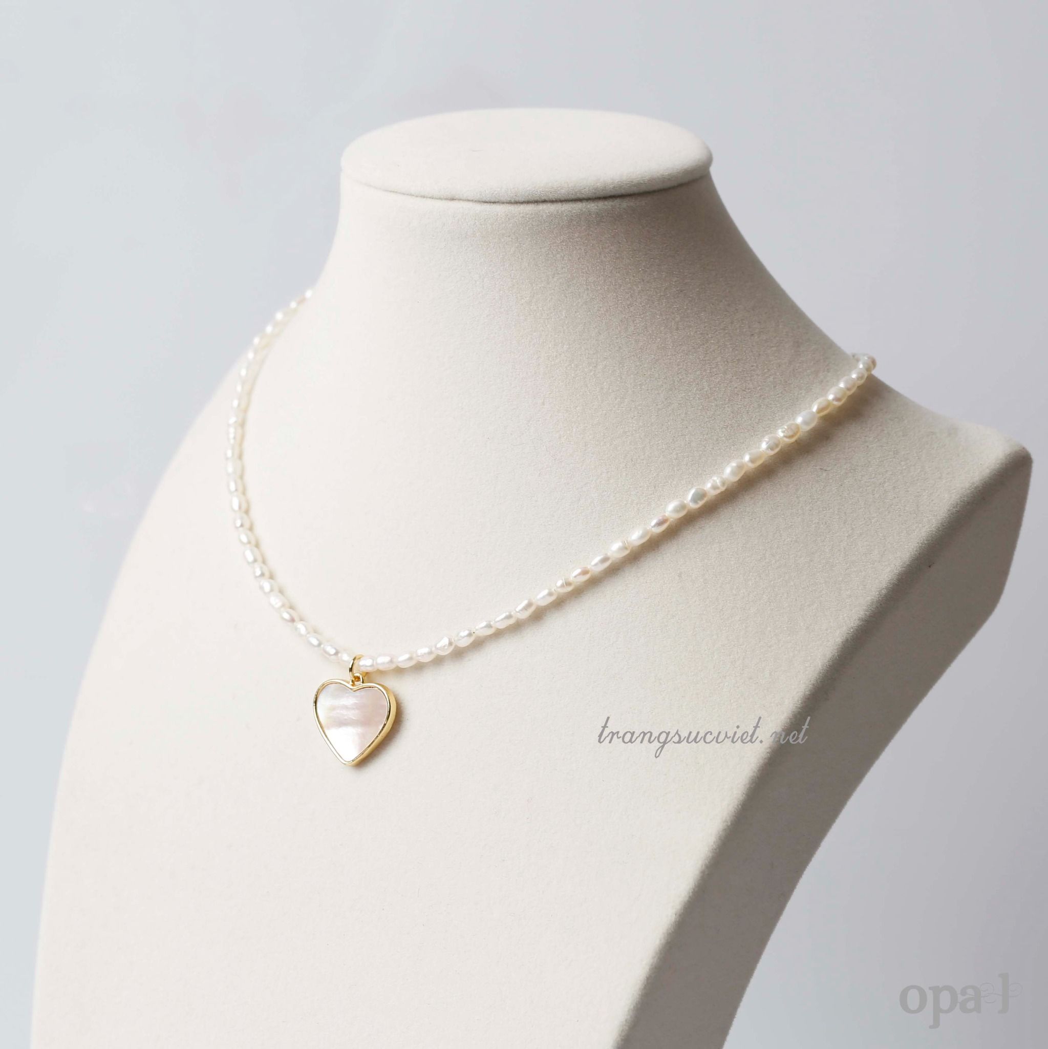 Choker ngọc trai hạt gạo nhí - trẻ trung và sành điệu