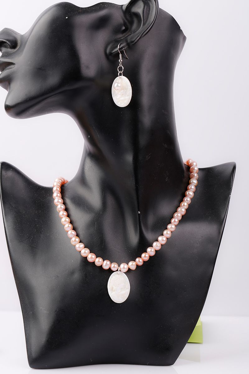 Bộ ngọc Trai Choker mang Phong cách Pháp