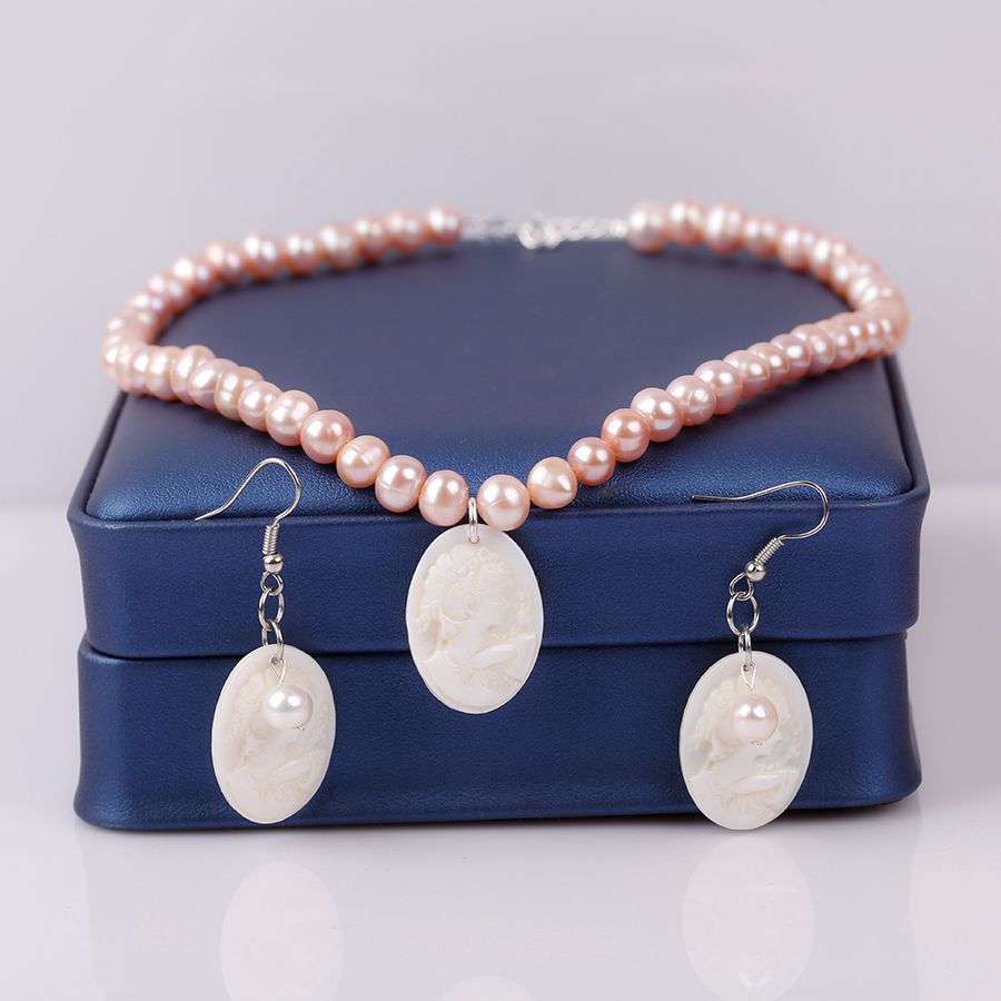 Bộ ngọc Trai Choker mang Phong cách Pháp