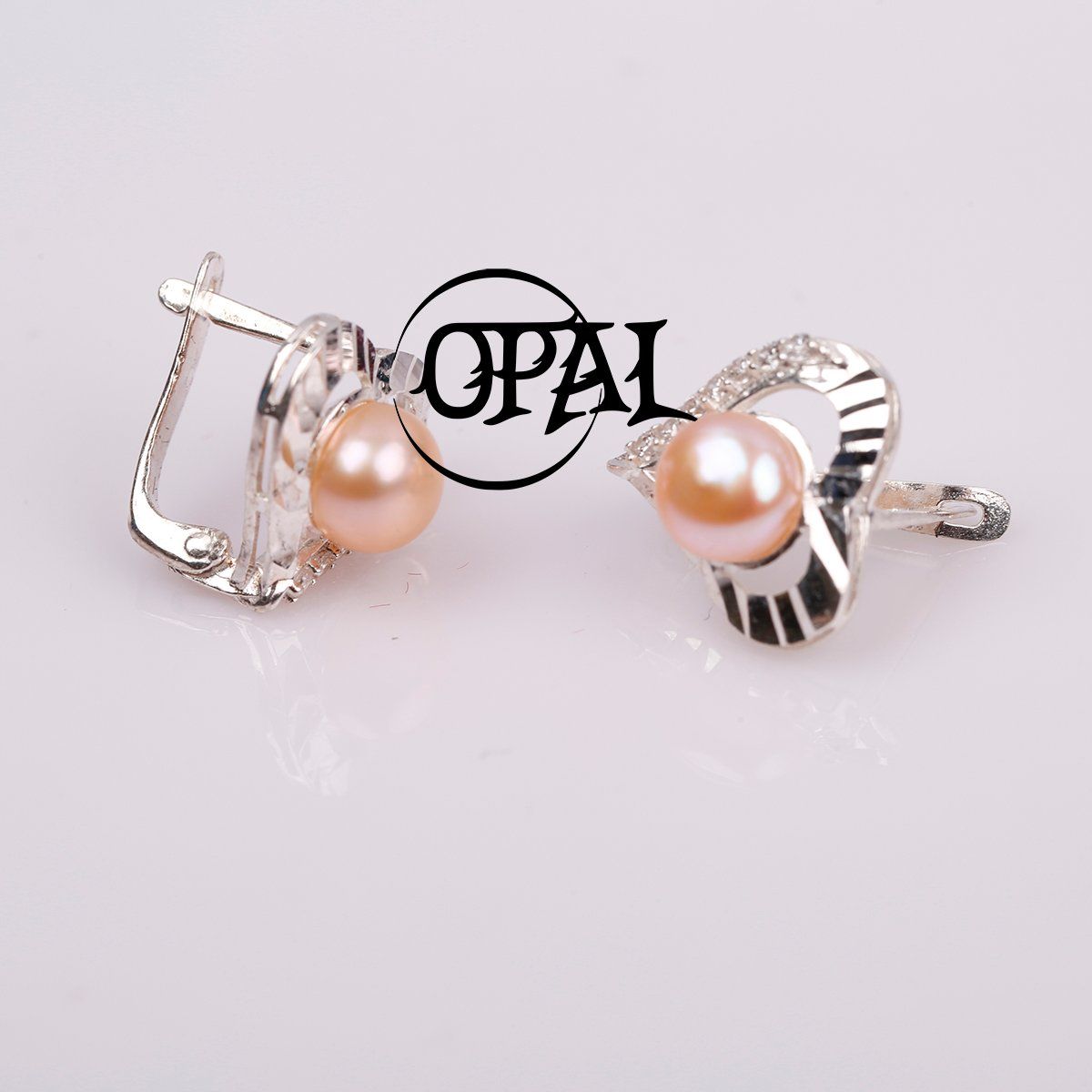 Hoa tai ngọc trai Opal