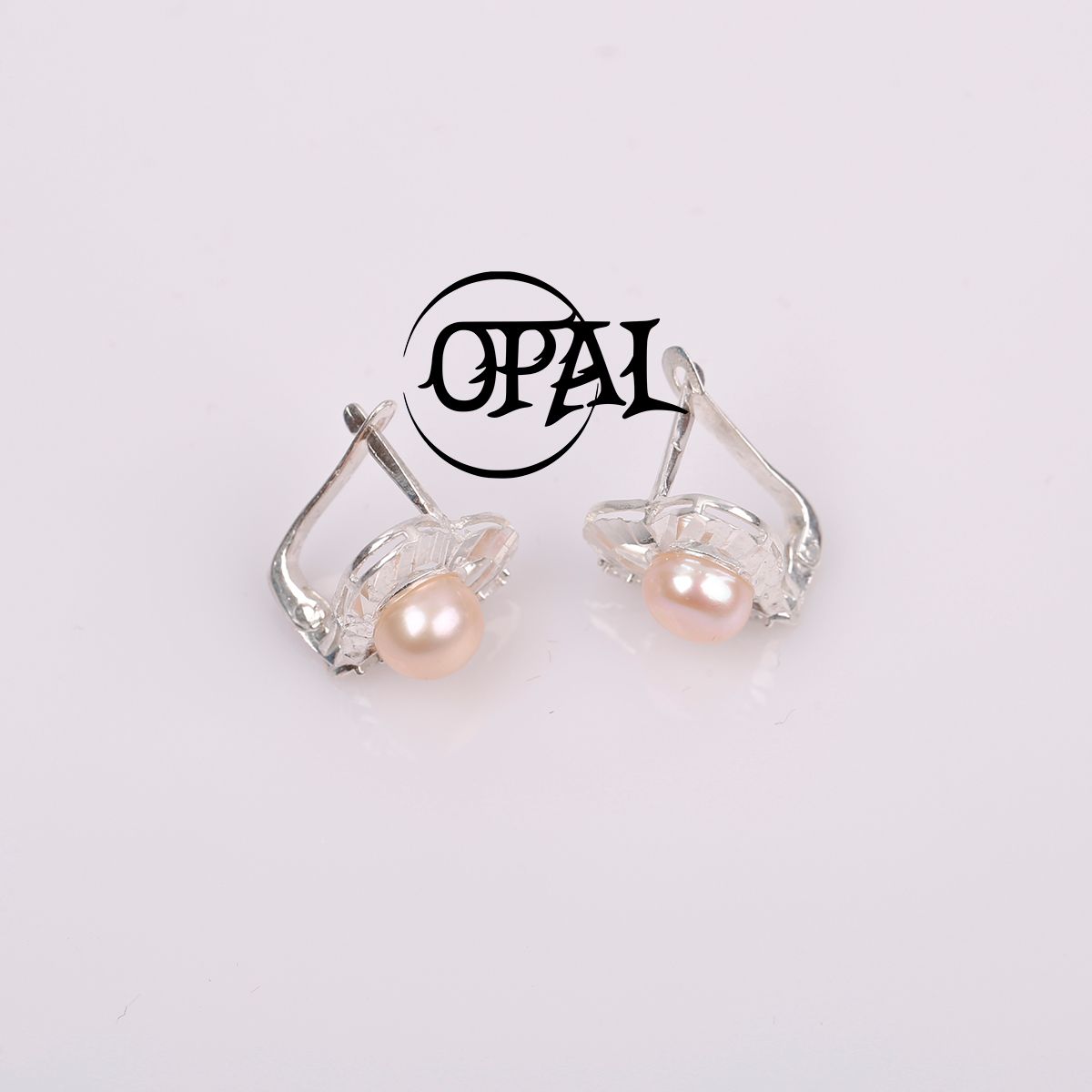 Hoa tai ngọc trai Opal